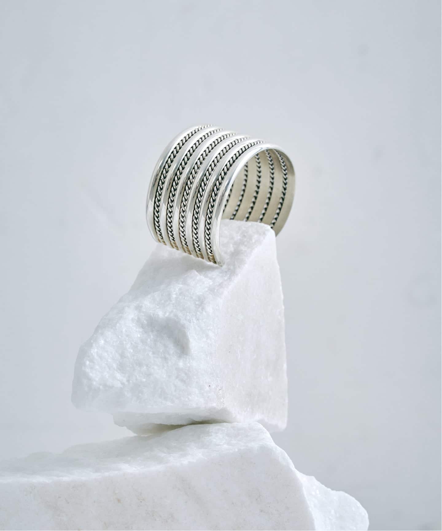 HARPO / ハルポ】 BRACELET CUFF TWIST / バングル（ブレスレット