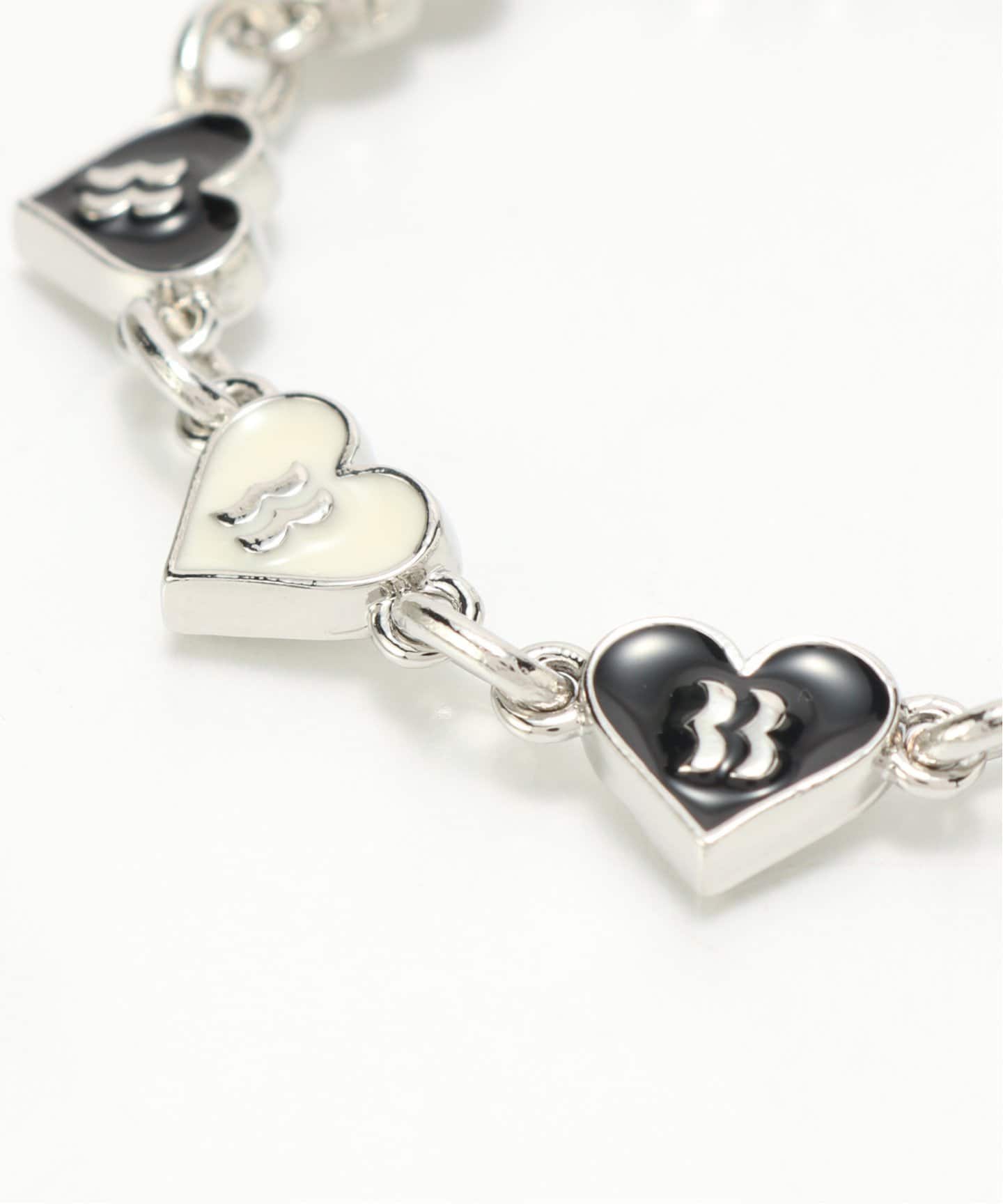 BASICKS ブレスレット Mサイズ BASICKS - 【残りわずか】Heart Shaped Bracelet(SILVER×GOLD