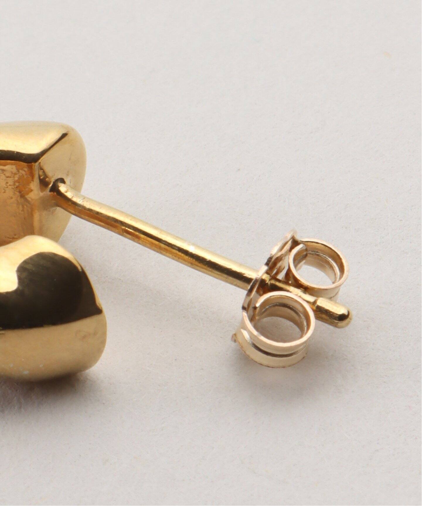 AGMES/アグメス】MINI DAHLIA HUGGIES GOLD VERMEIL：ピアス（両