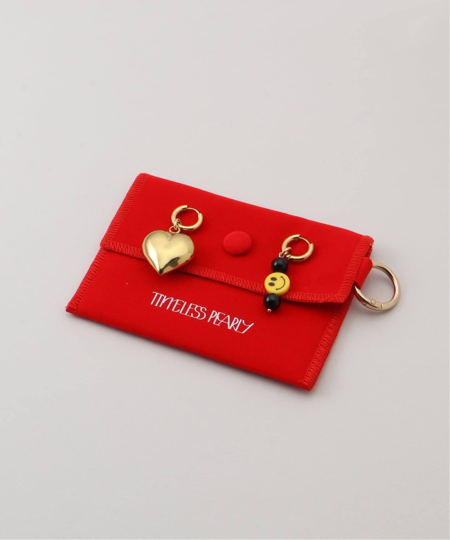 TIMELESS PEARLY】LES ANNEUX DE TAILLE 3 X10 AVEC SMILE：ピアス（両