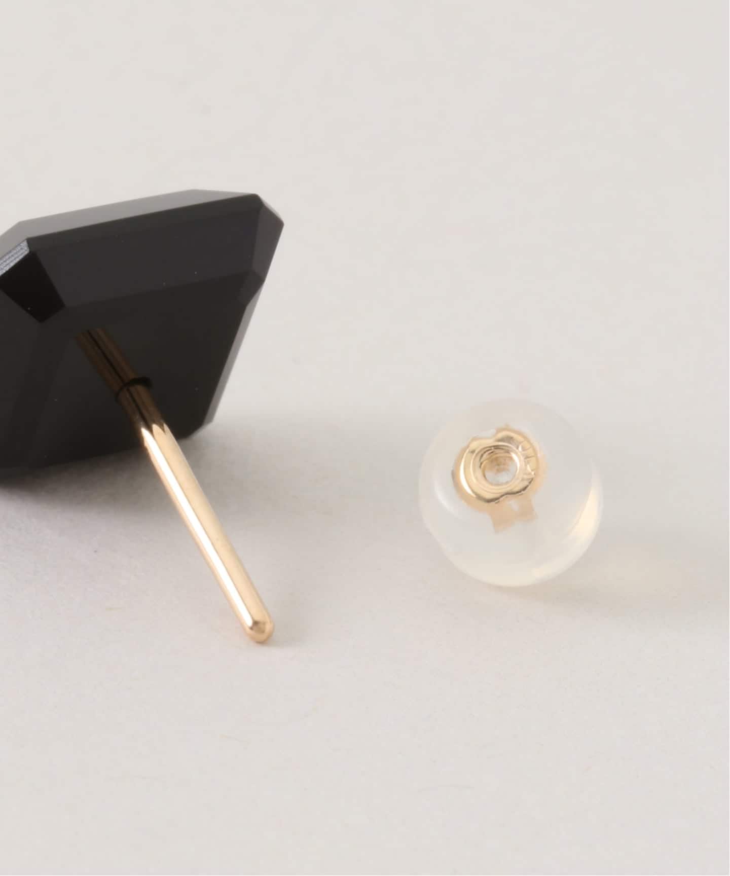 HIROTAKA/ヒロタカ】Bird of P Square Stud Onyx：ピアス（片耳