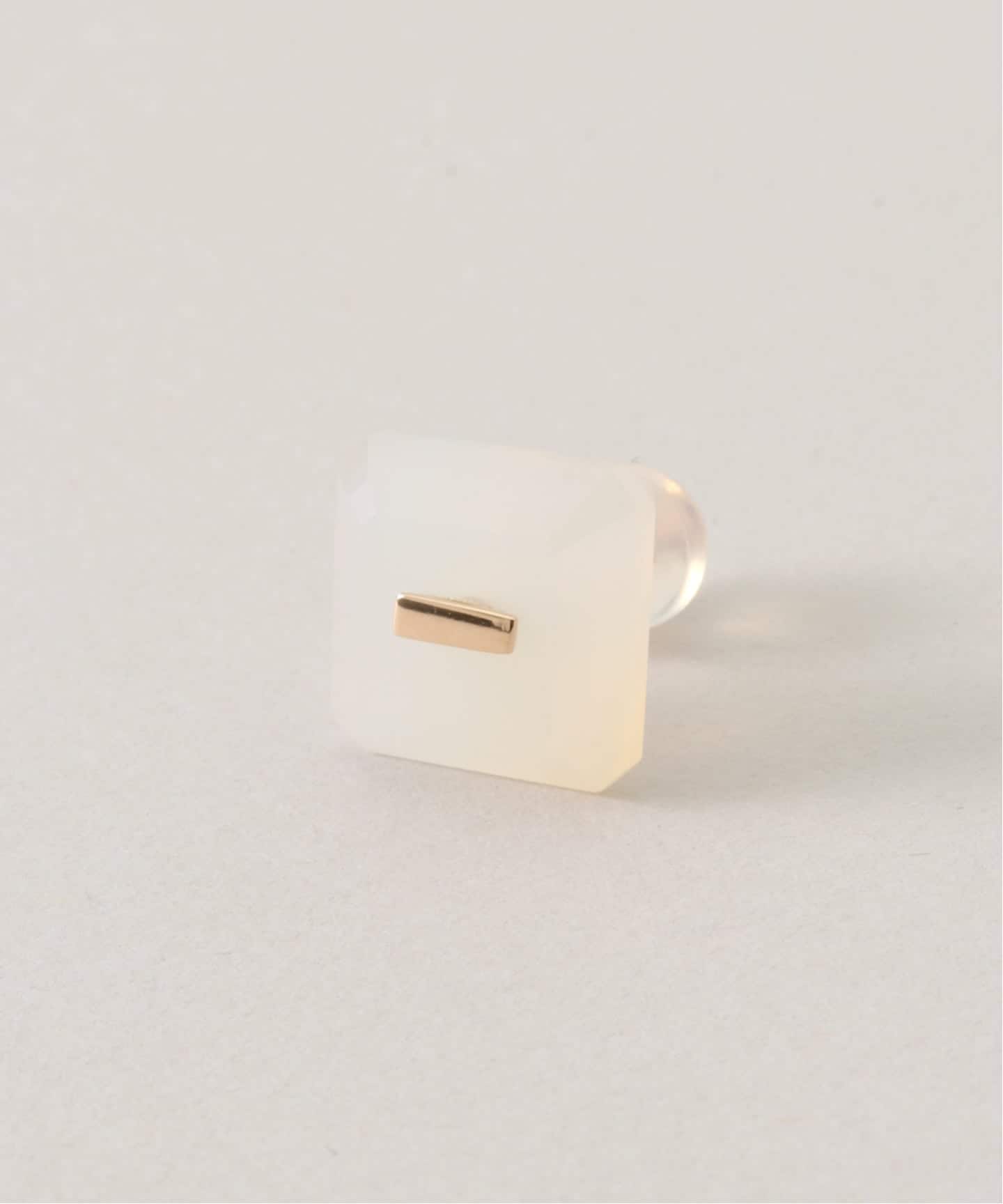 HIROTAKA/ヒロタカ】Bird of P Square Stud White Cha：ピアス