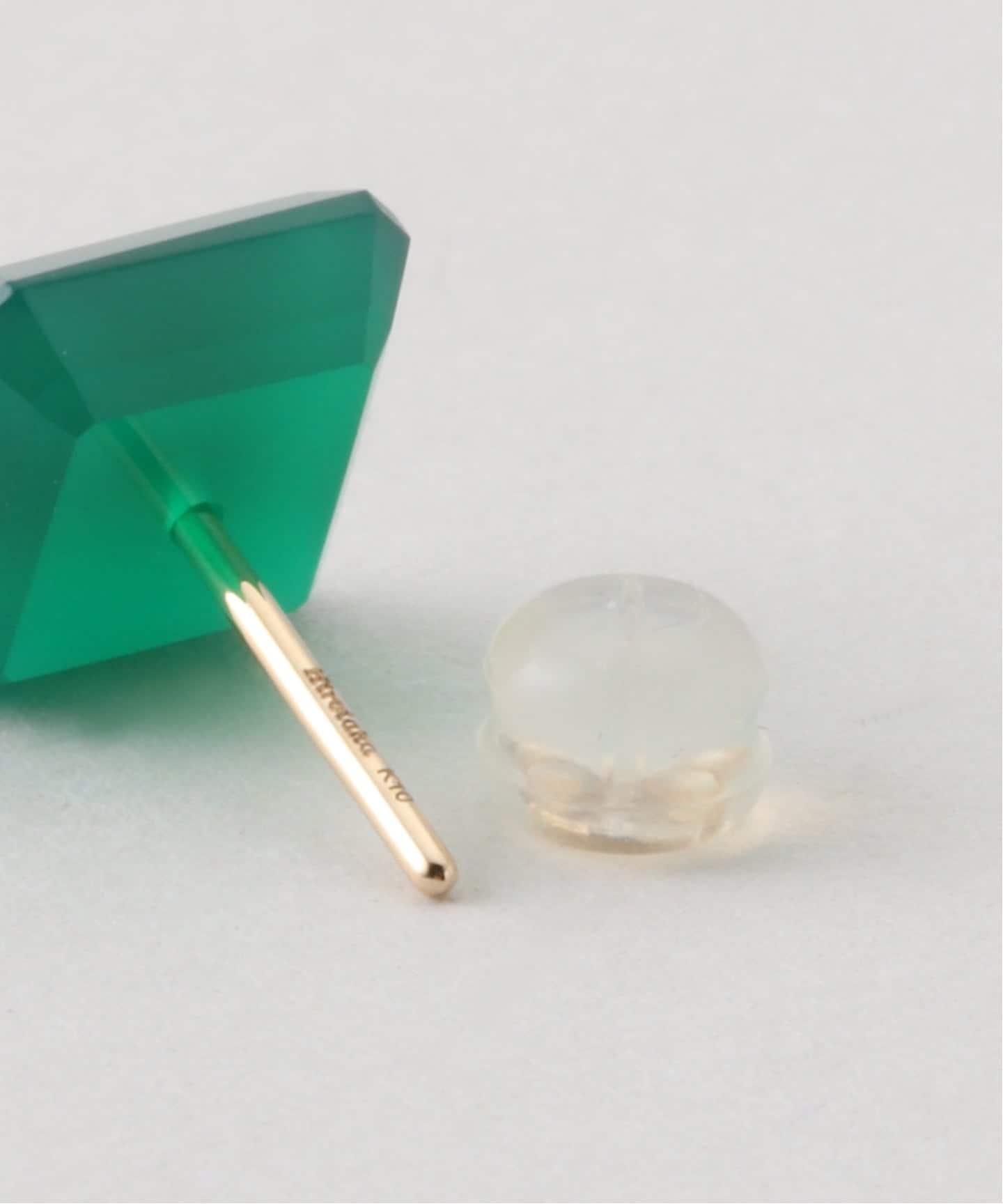 HIROTAKA/ヒロタカ】Bird of P Square Stud Green Aga：ピアス