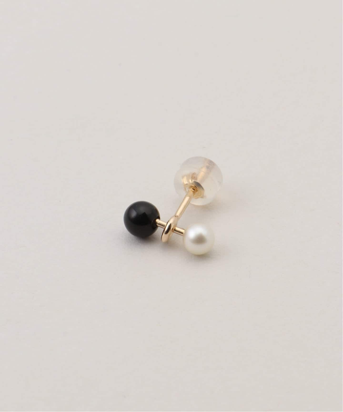 HIROTAKA/ヒロタカ】 HONEY ANT Akoya Pearl Onyx Ear：ピアス（片耳用
