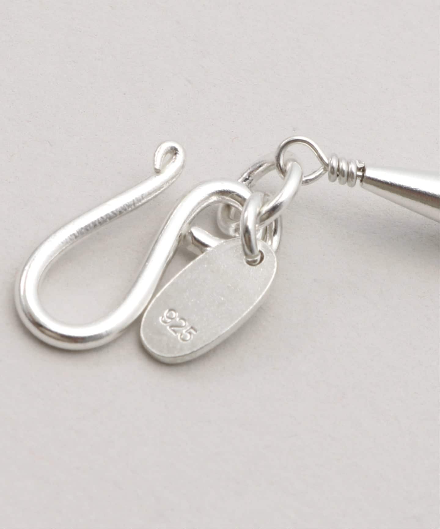quip queint/クイップ クエイント】prism necklace（ネックレス