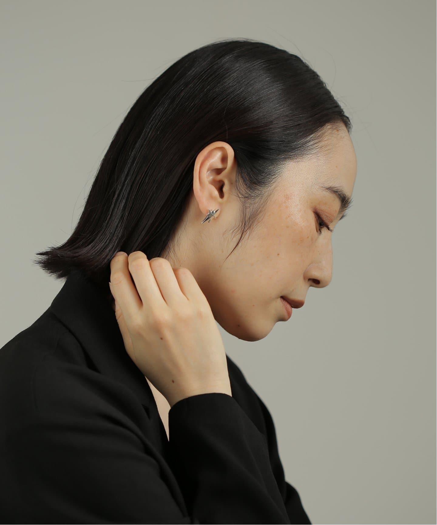 予約》【Soierie/ソワリー】 Etoile Pierce 1P Medium（ピアス