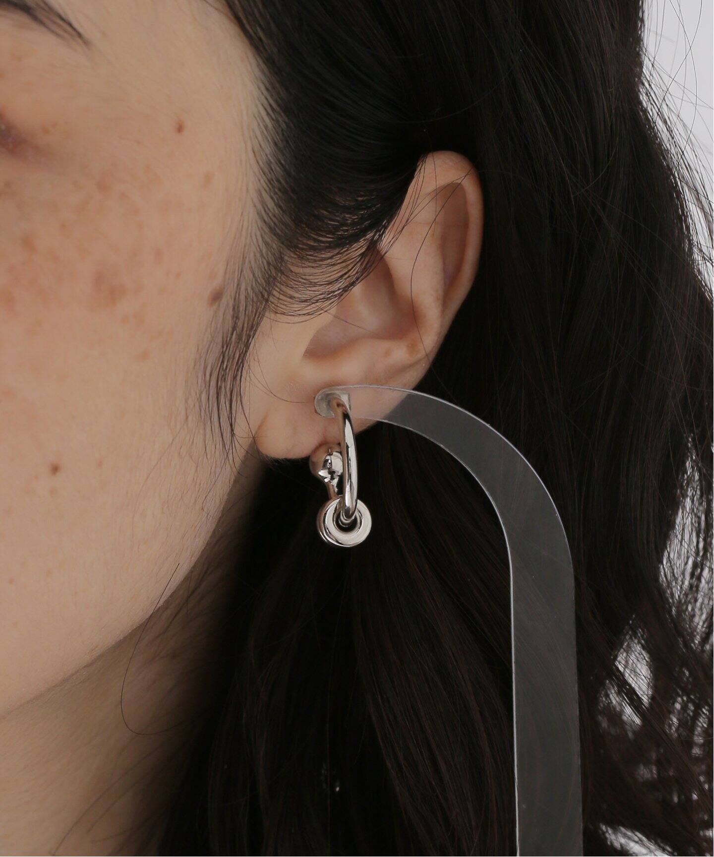 JUSTINE CLENQUET/ジャスティーヌ クランケ】 ALAN EARRINGS