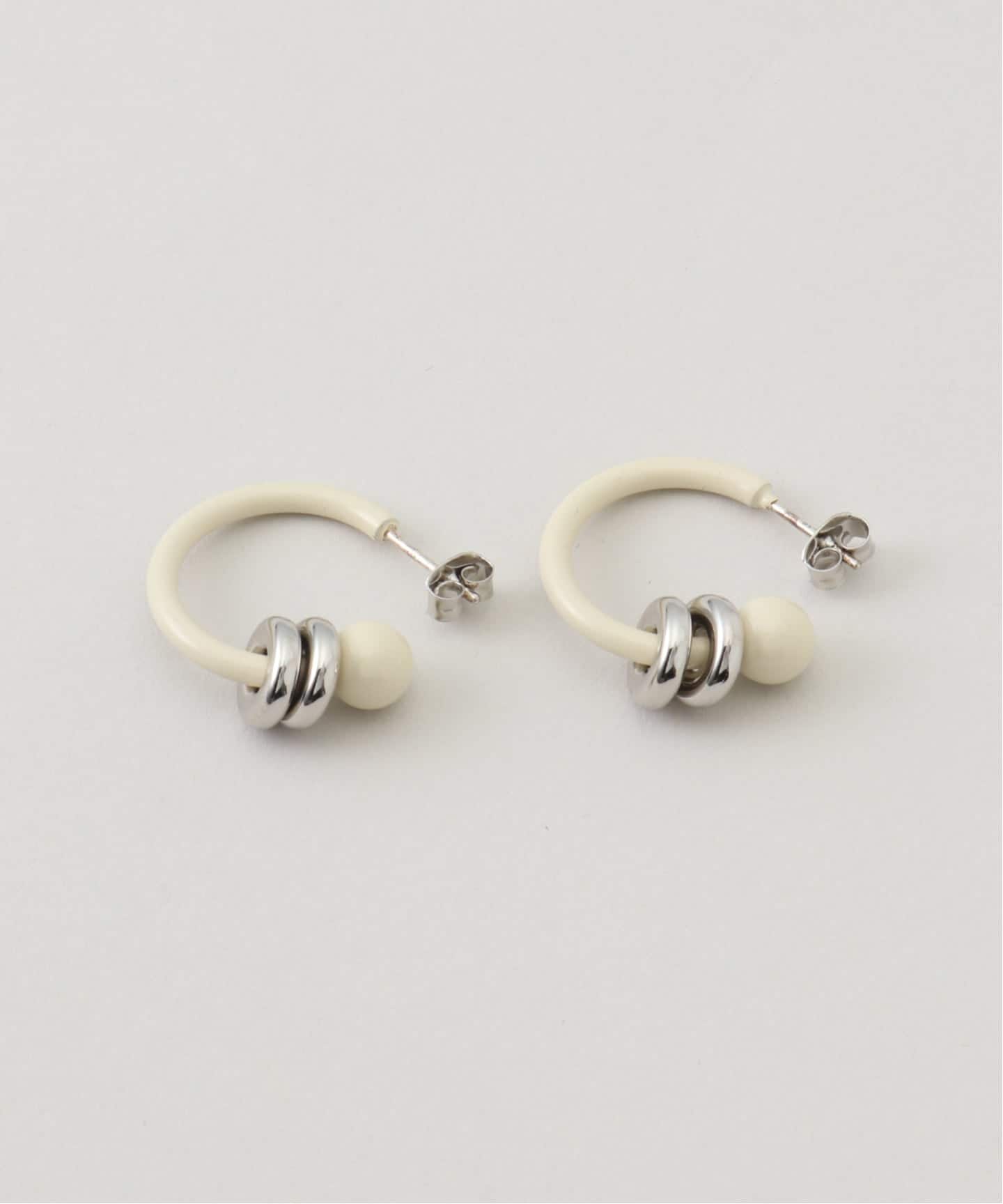 JUSTINE CLENQUET】ALAN LACQUERED EARRINGS：ピアス（両耳