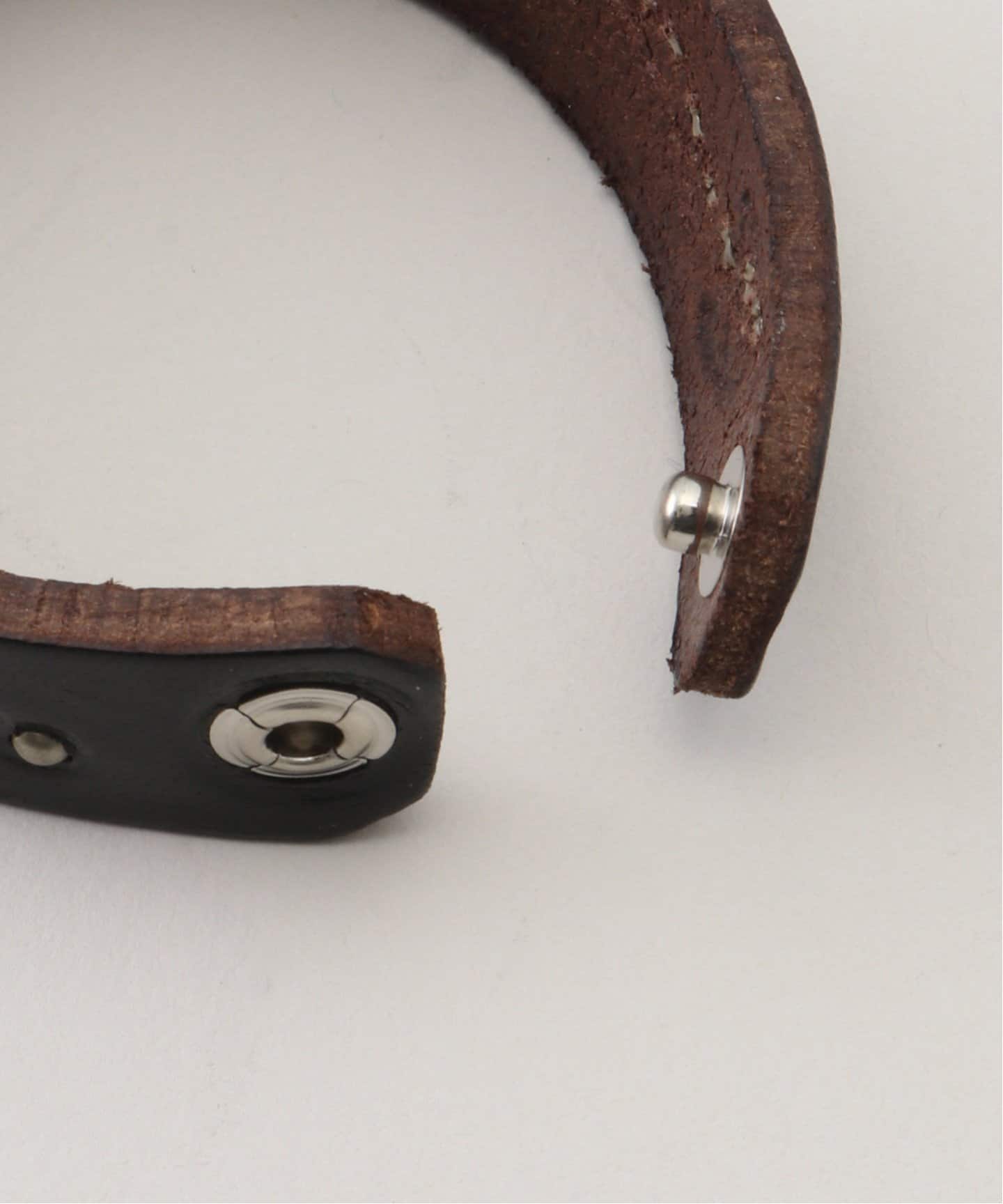 HTC】 BRACELET WITH STUDS（ブレスレット・バングル）｜journal
