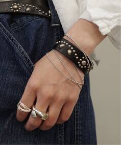 HTC】 BRACELET WITH STUDS（ブレスレット・バングル）｜journal 