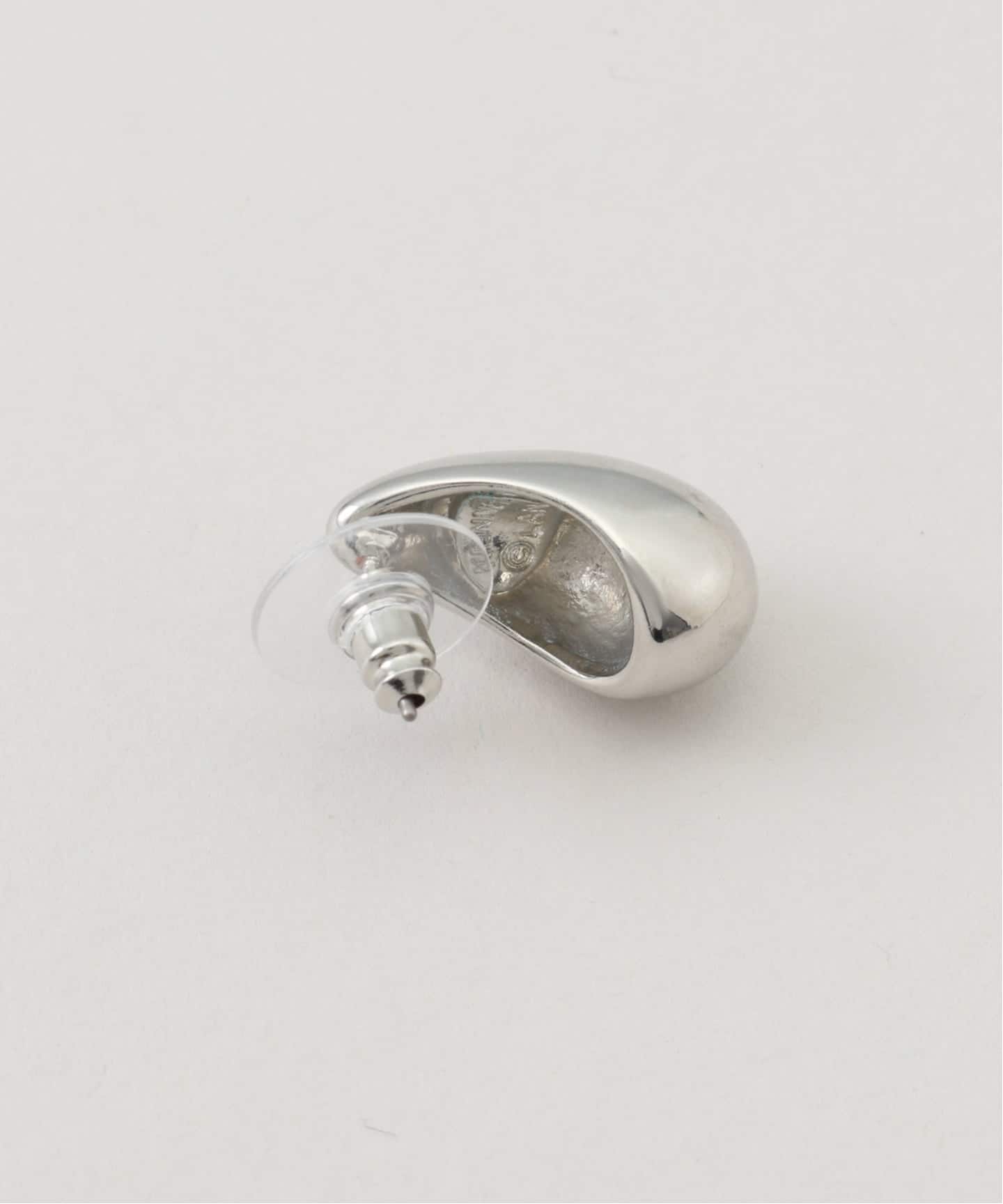Kenneth Jay Lane/ケネス ジェイ レーン】 tapered hoop ピアス