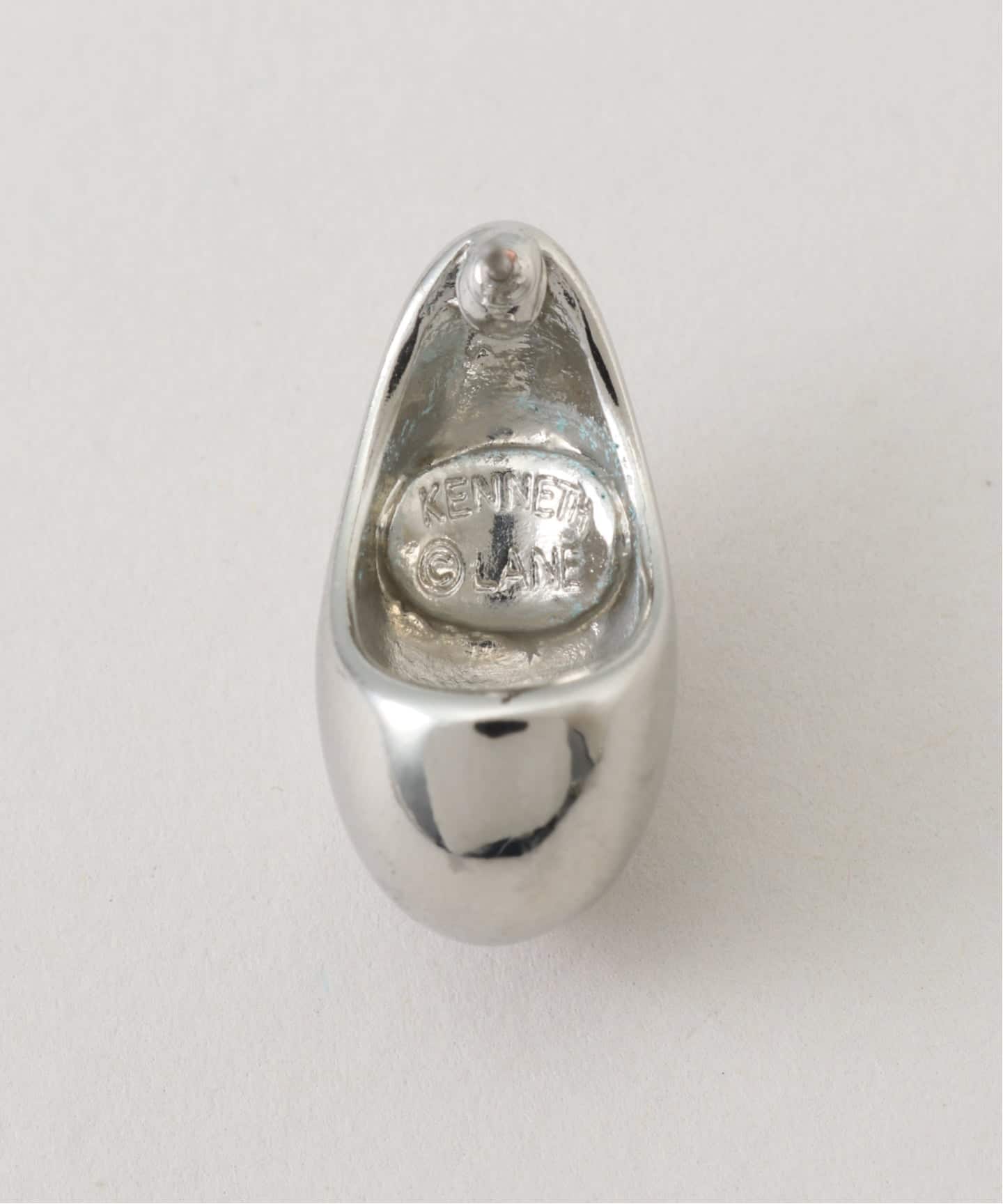 Kenneth Jay Lane/ケネス ジェイ レーン】 tapered hoop ピアス