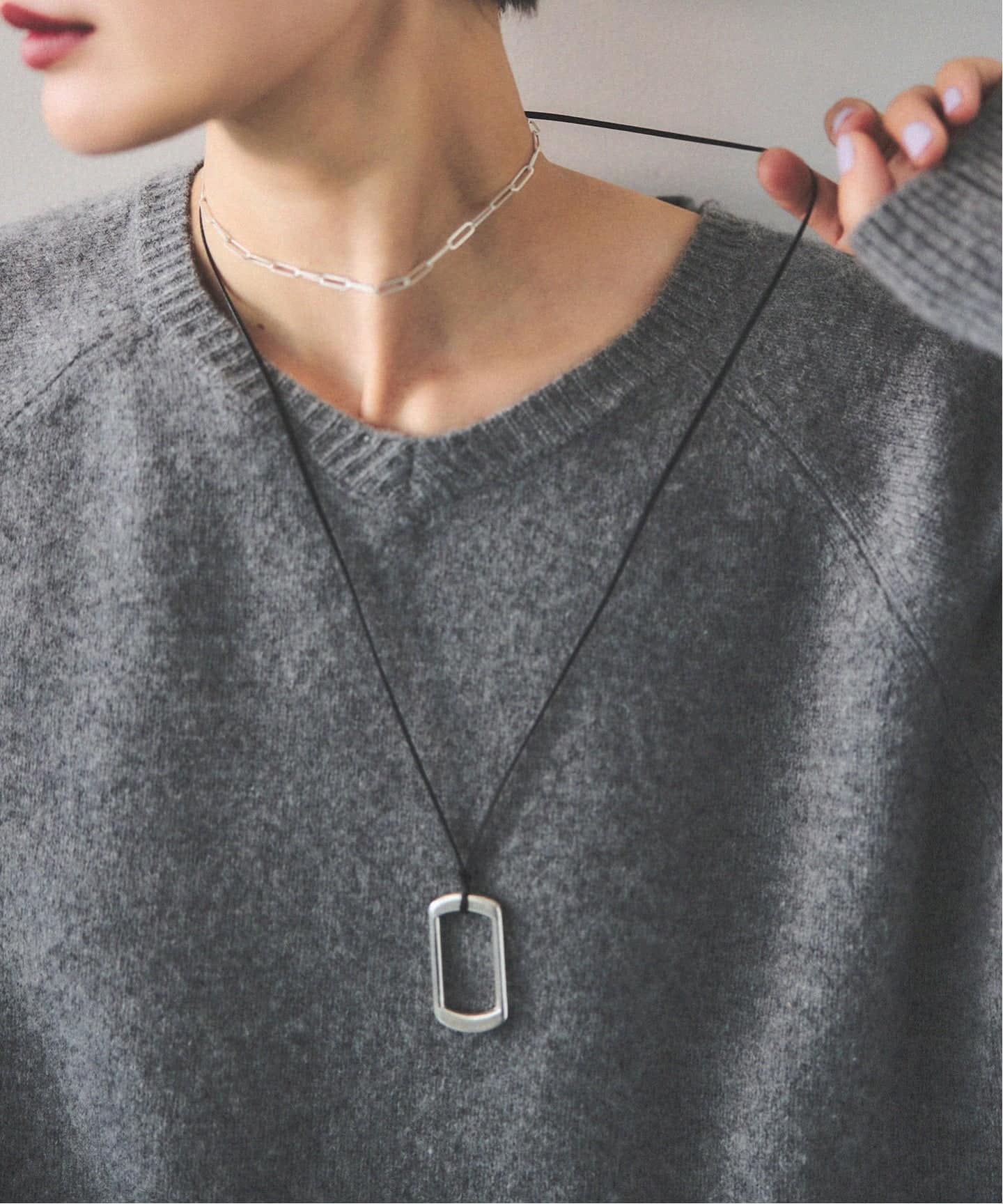 WEB・一部店舗限定》【relume×Fujiwara】革紐ペンダントネックレス