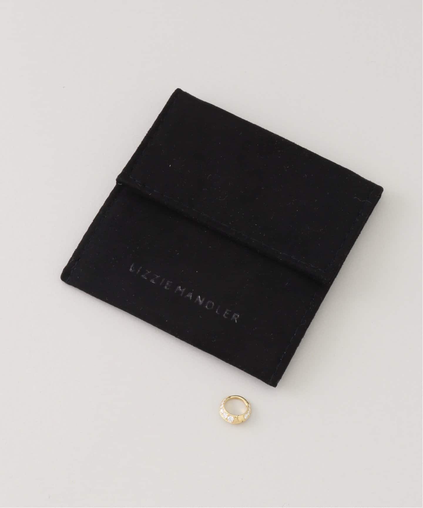 LIZZIE MANDLER/リジーマンドラー】PAVE CRESCENT HOOP 6.5