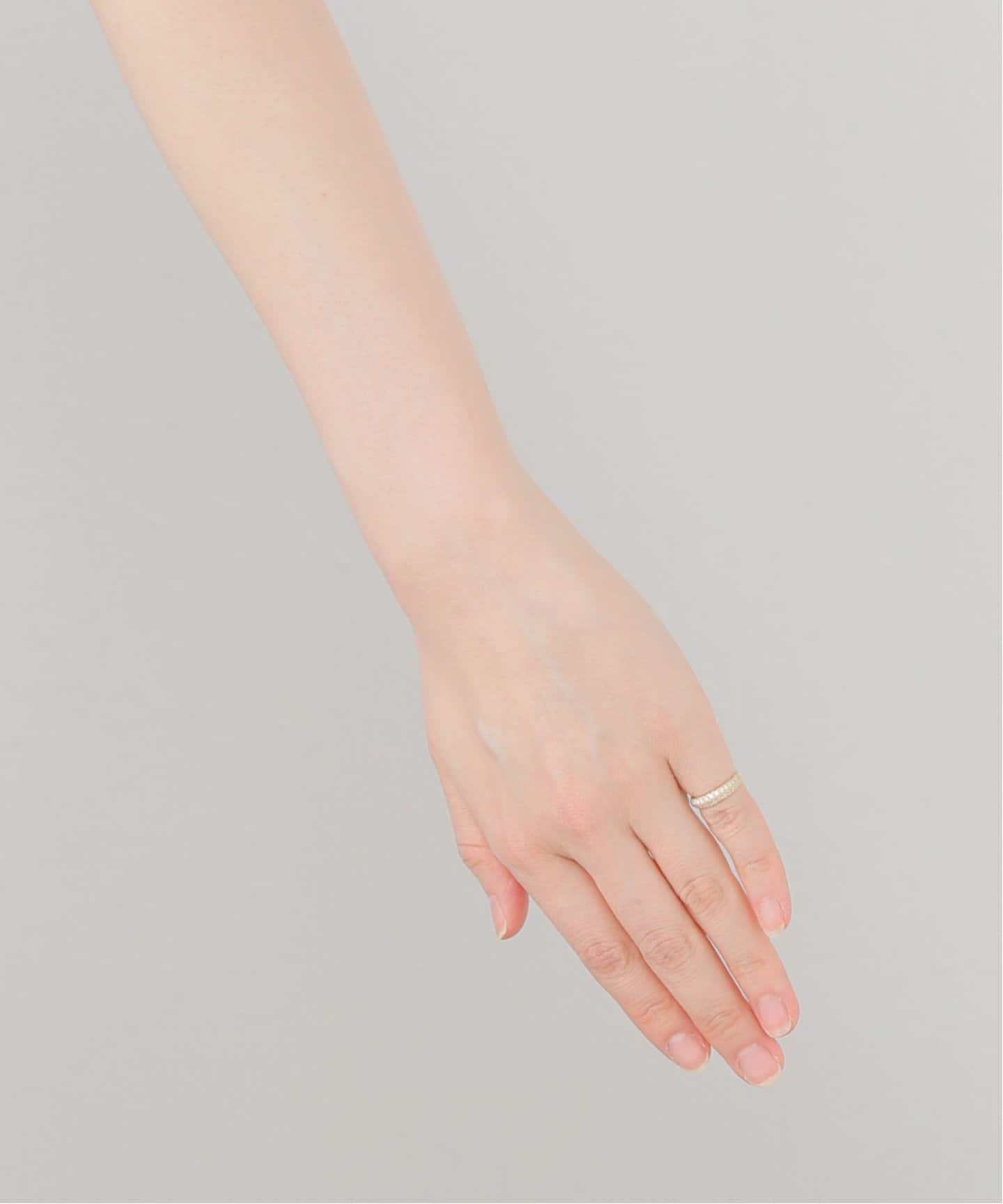 LIZZIE MANDLER/リジーマンドラー】 THIN CRESCENT RING（リング