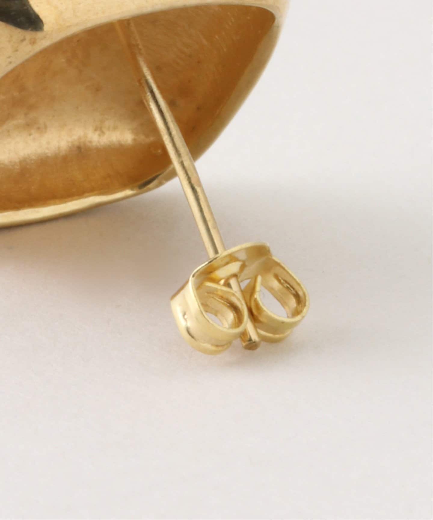 MISHO/ミショー】 PILLOW MINI STUDS EARRING（ピアス（両耳用））｜L