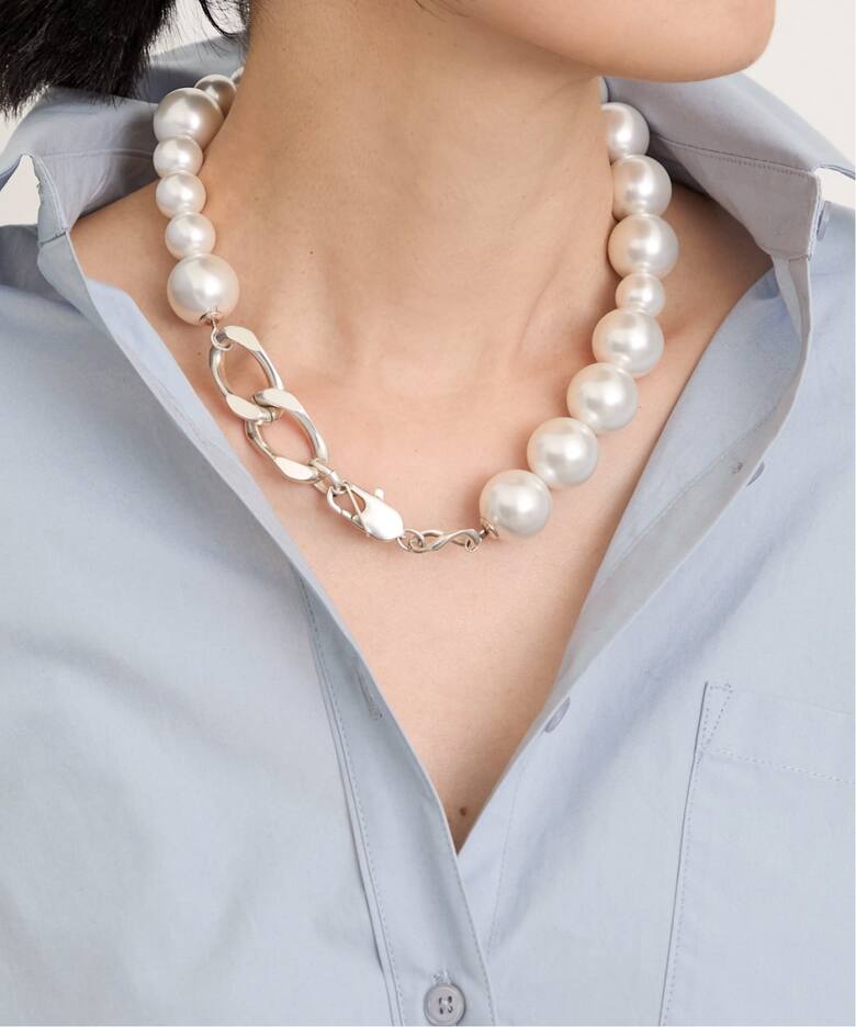PERRINE TAVERNITI/ペリーヌ タヴェルニティ】 PEARL CHORKER NECKLACE 