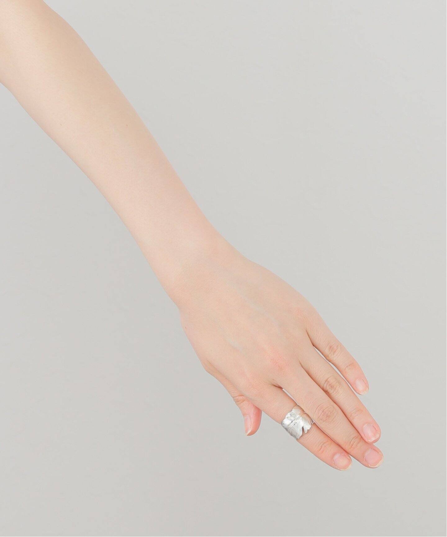 MANON JEWELRY/マノン ジュエリー】 feather ring（リング）｜L  
