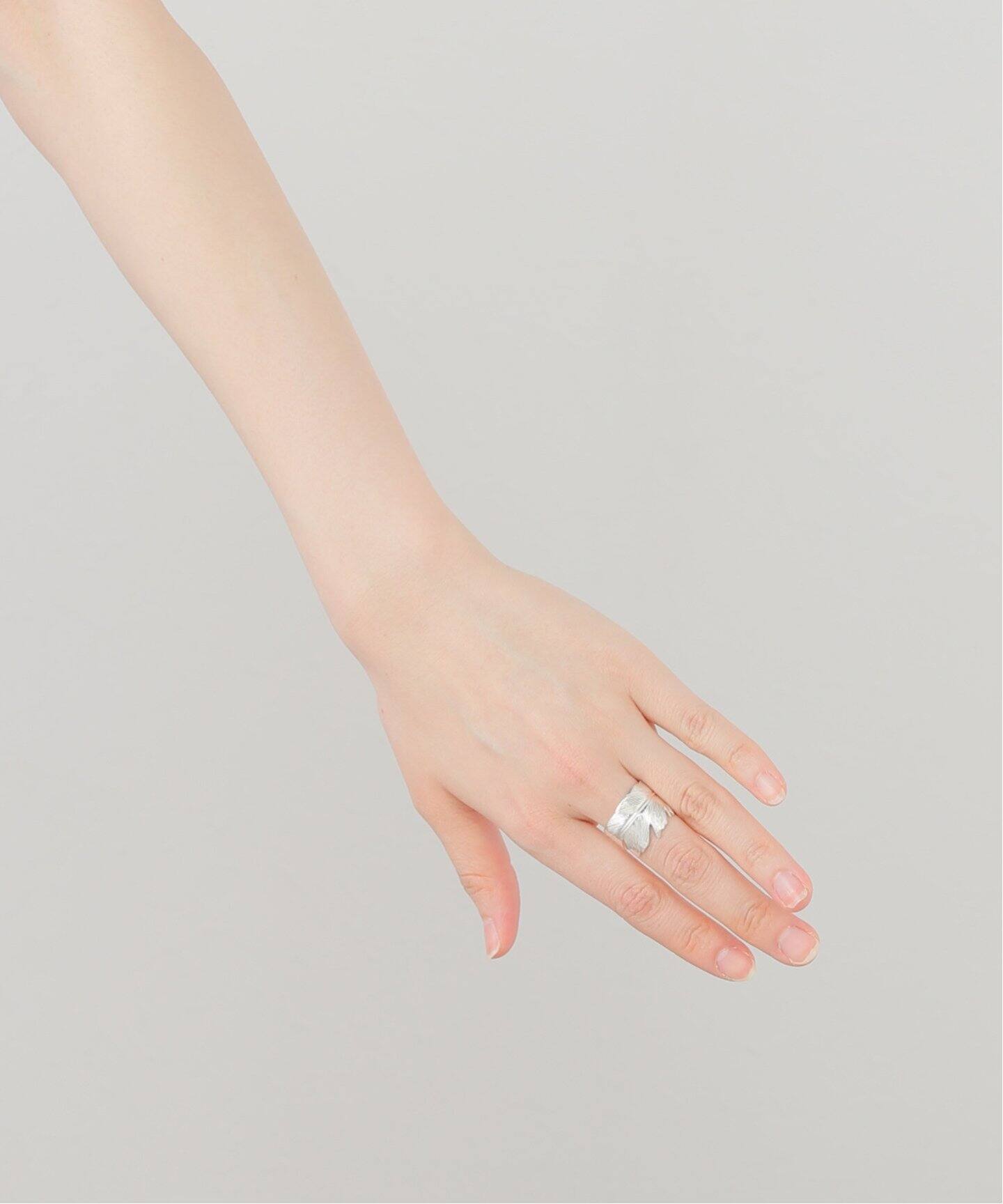 MANON JEWELRY/マノン ジュエリー】 feather ring（リング）｜L  