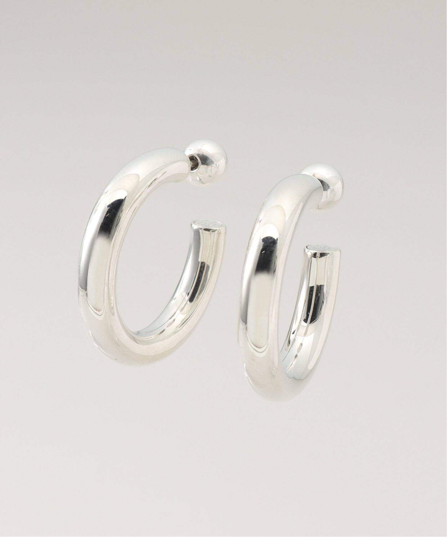 SOPHIE BUHAI/ソフィーブハイ】Small Everyday Hoops（ピアス（両耳用 