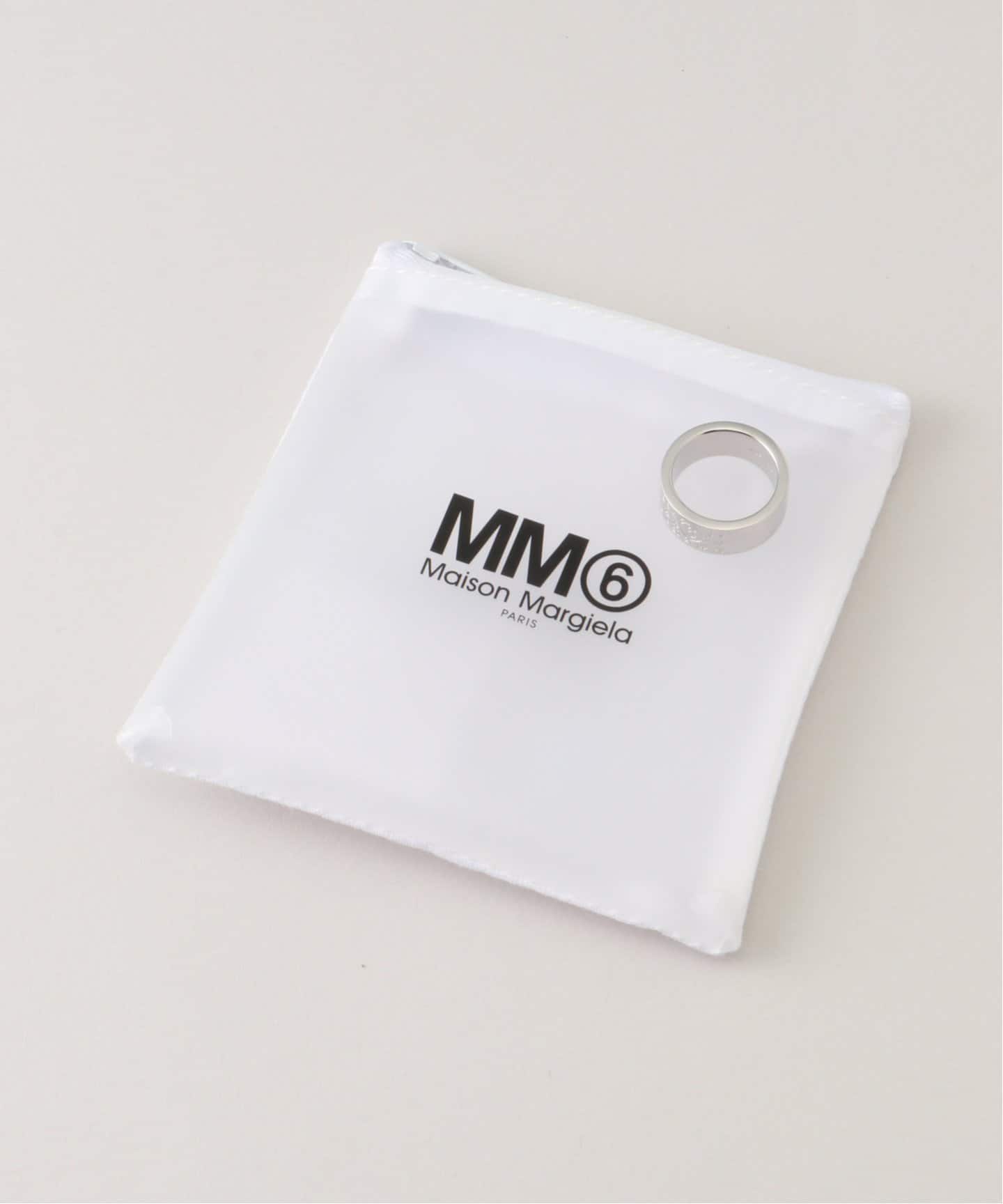 美品*MM6 Maison Margiela ロゴ ツインリング 15号 美品*MM6 Maison Margiela ロゴ ツインリング 15号 - メルカリ