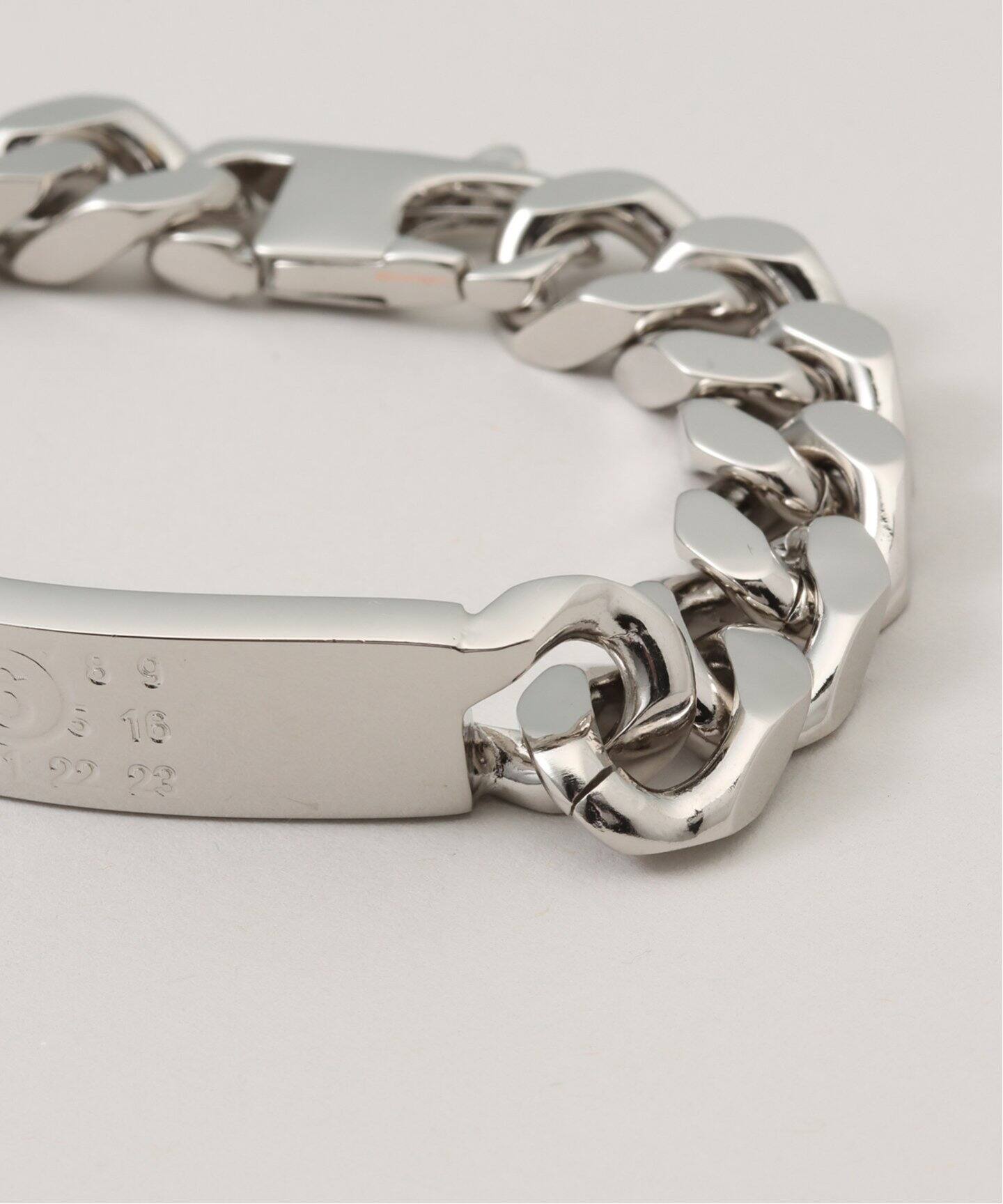 MM6 Maison Margiela Minimal Logo ID Tag curb bracelet 