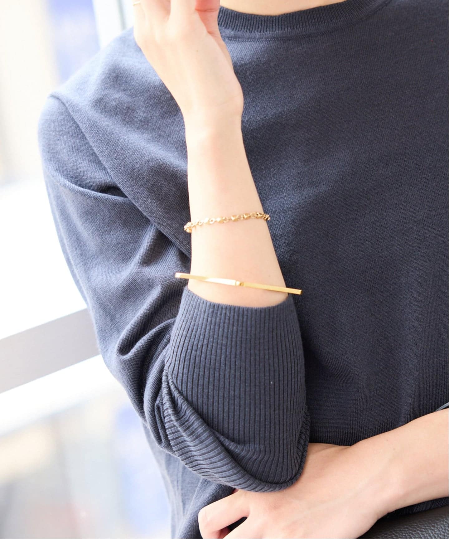 新品　フィリップオーディベール　ゴールド　バングル　ブレスレット フィリップオーディベール バングル ゴールド - メルカリ