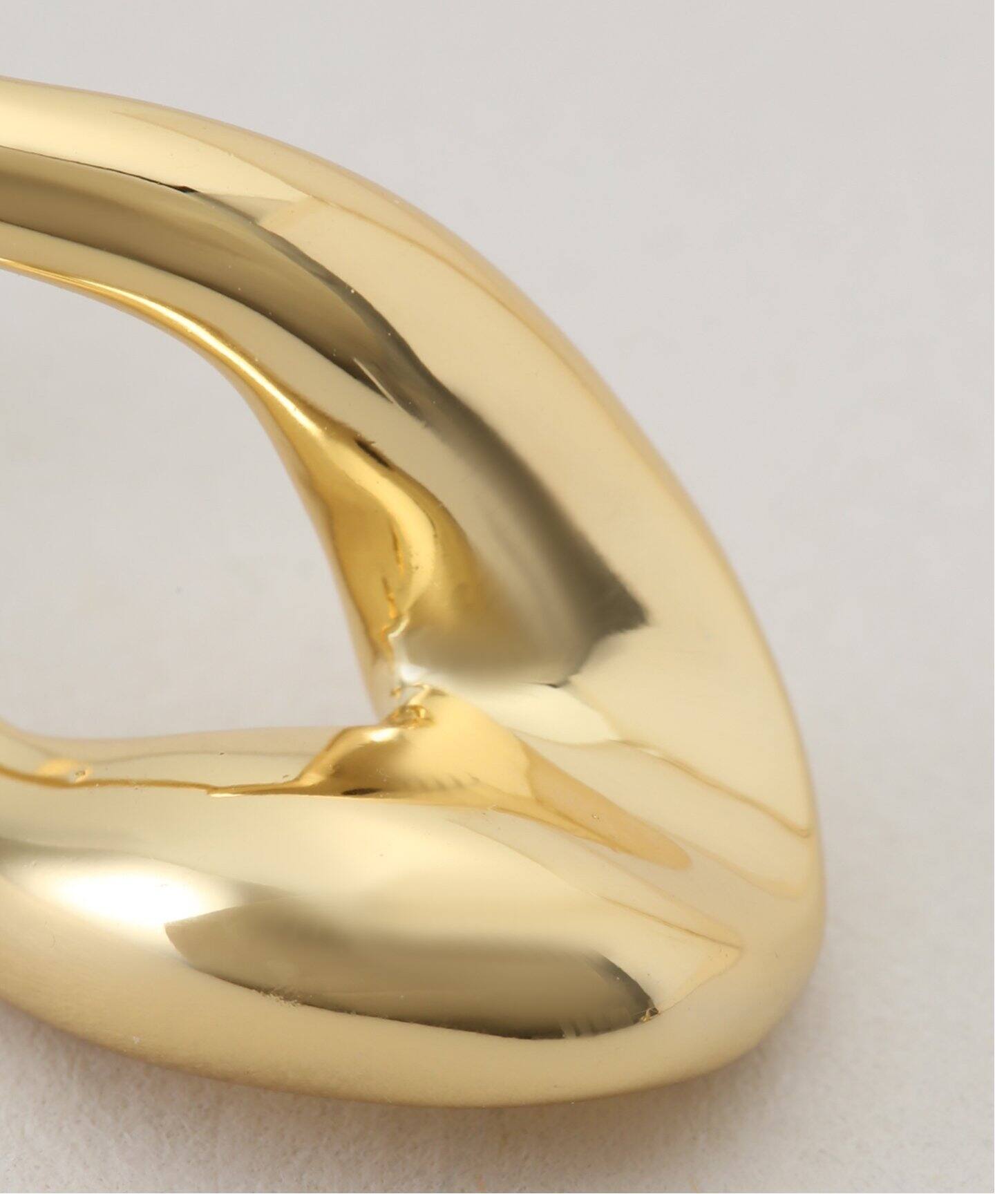 SHASHI/シャシ ウェーブピアス SH-E1373（ピアス（両耳用））｜SLOBE