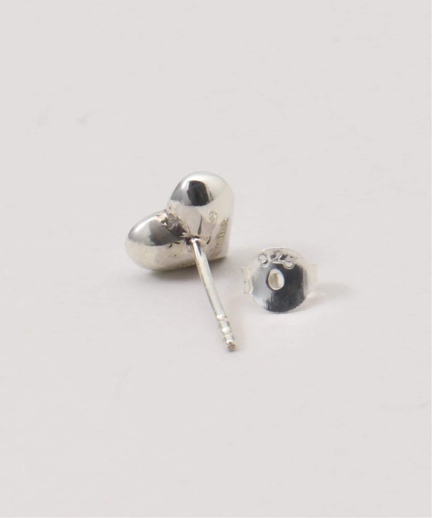 QUIP QUEINT/クイップ クエイント CHUNKY HEART STUD ピアス