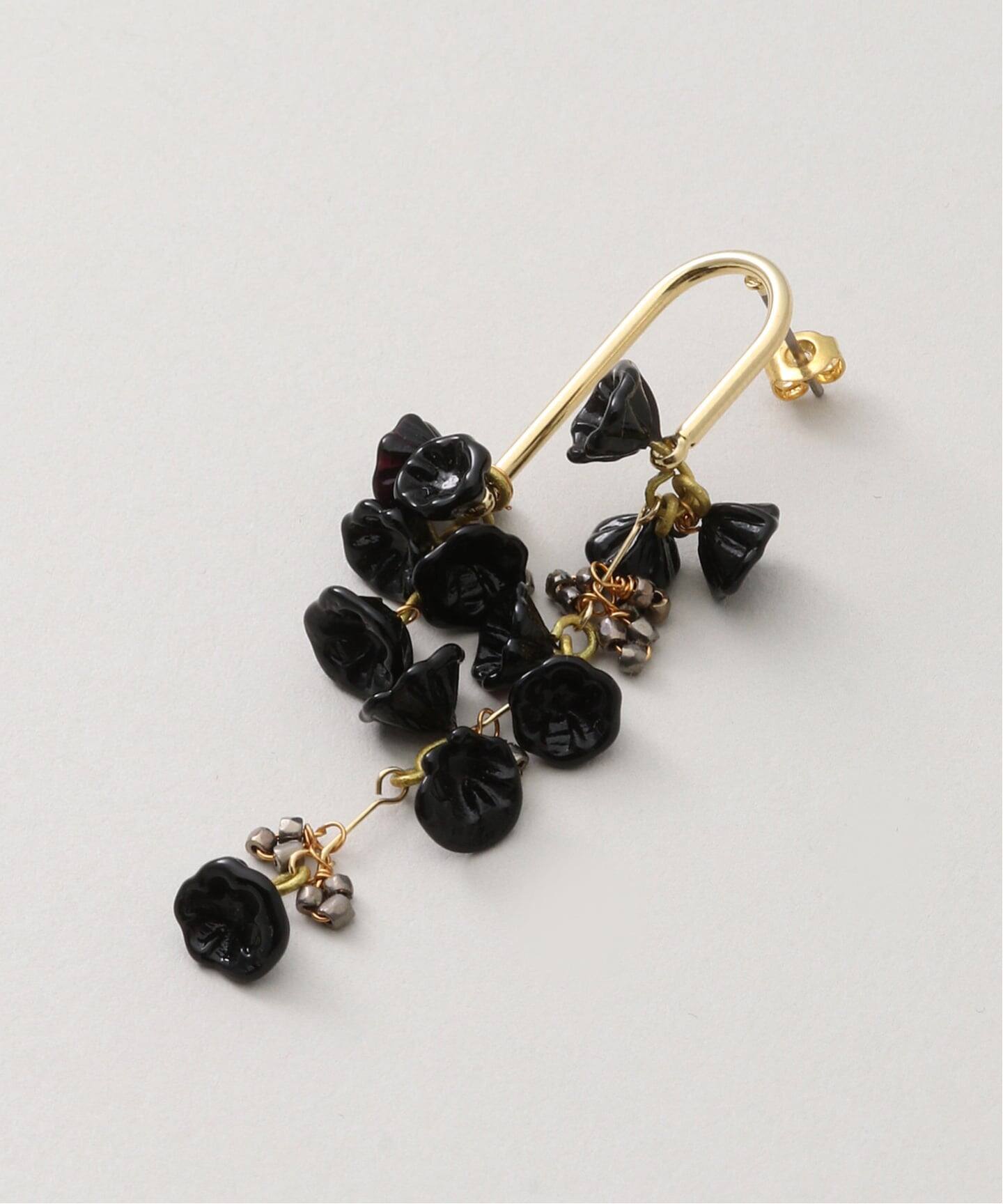 monshiro/モンシロ Holly hock bouquet ピアス MNP-223（ピアス（両耳