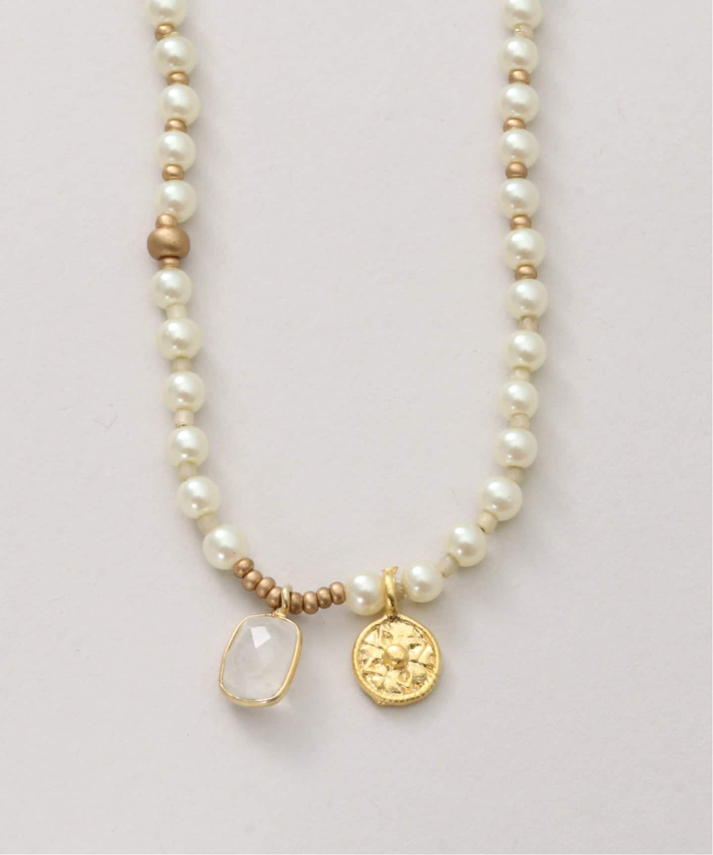 monshiro/モンシロ moon stone charm glass pearl ネックレス MNP-104