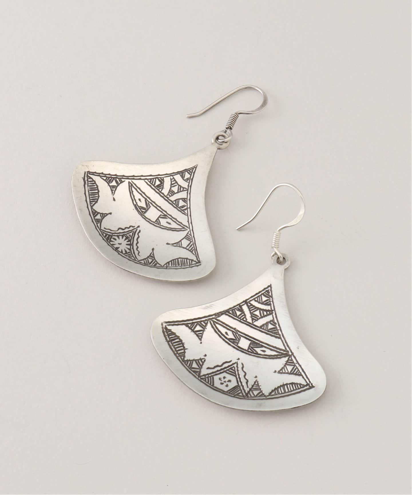 ADAWATN TUAREG/アダワット トゥアレグ Fadoua ピアス