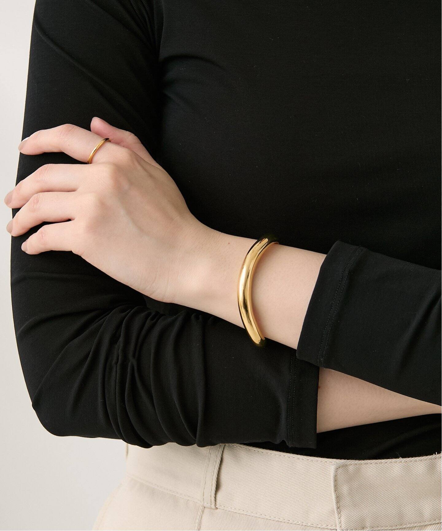 Gabriela Artigas/ガブリエラアルティガス WAVE CUFF バングル  