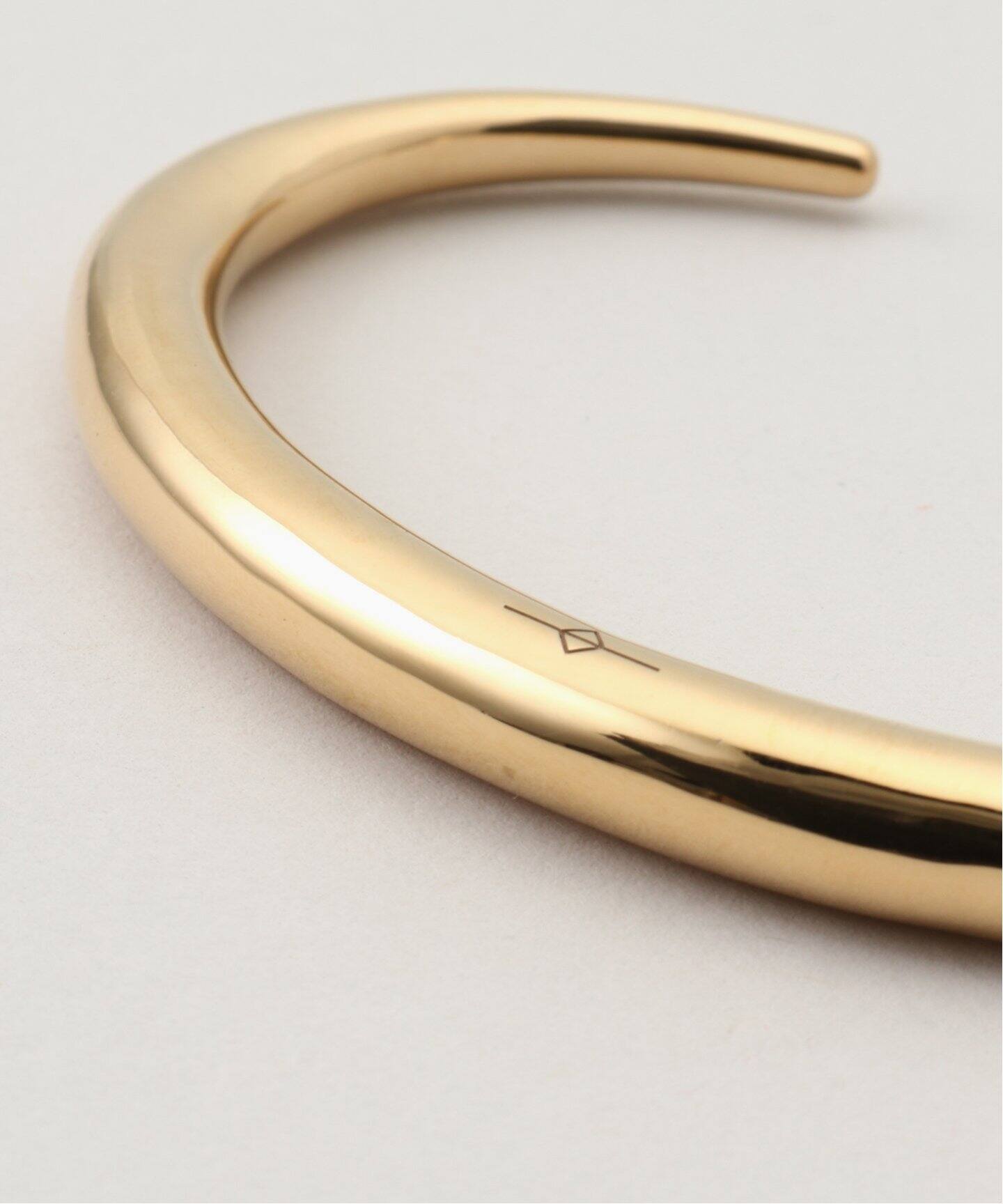 Gabriela Artigas/ガブリエラアルティガス INFINITY TUSK CUFF  