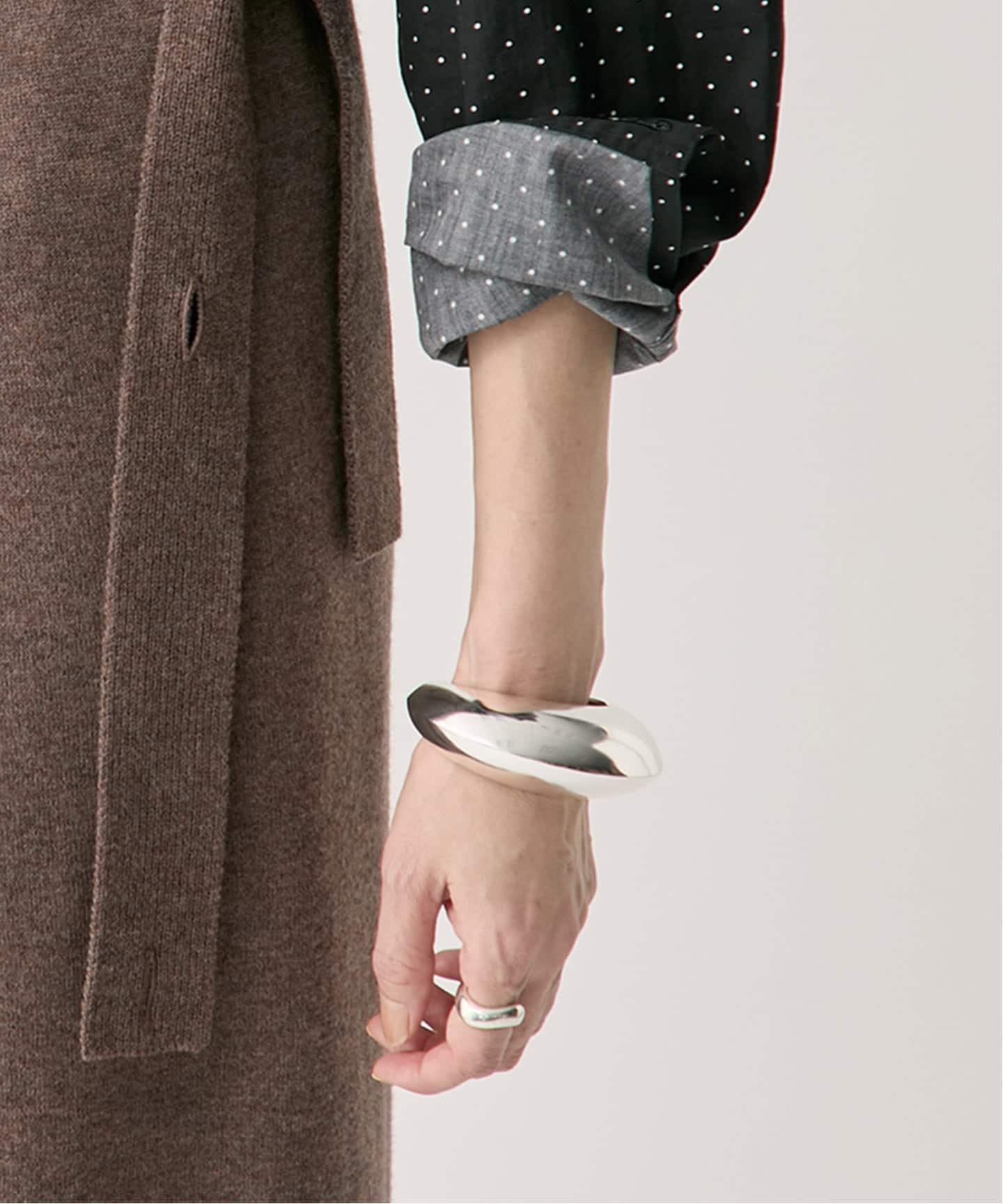 eliou エリウ ALEGRA CUFF HCALE704 シルバー