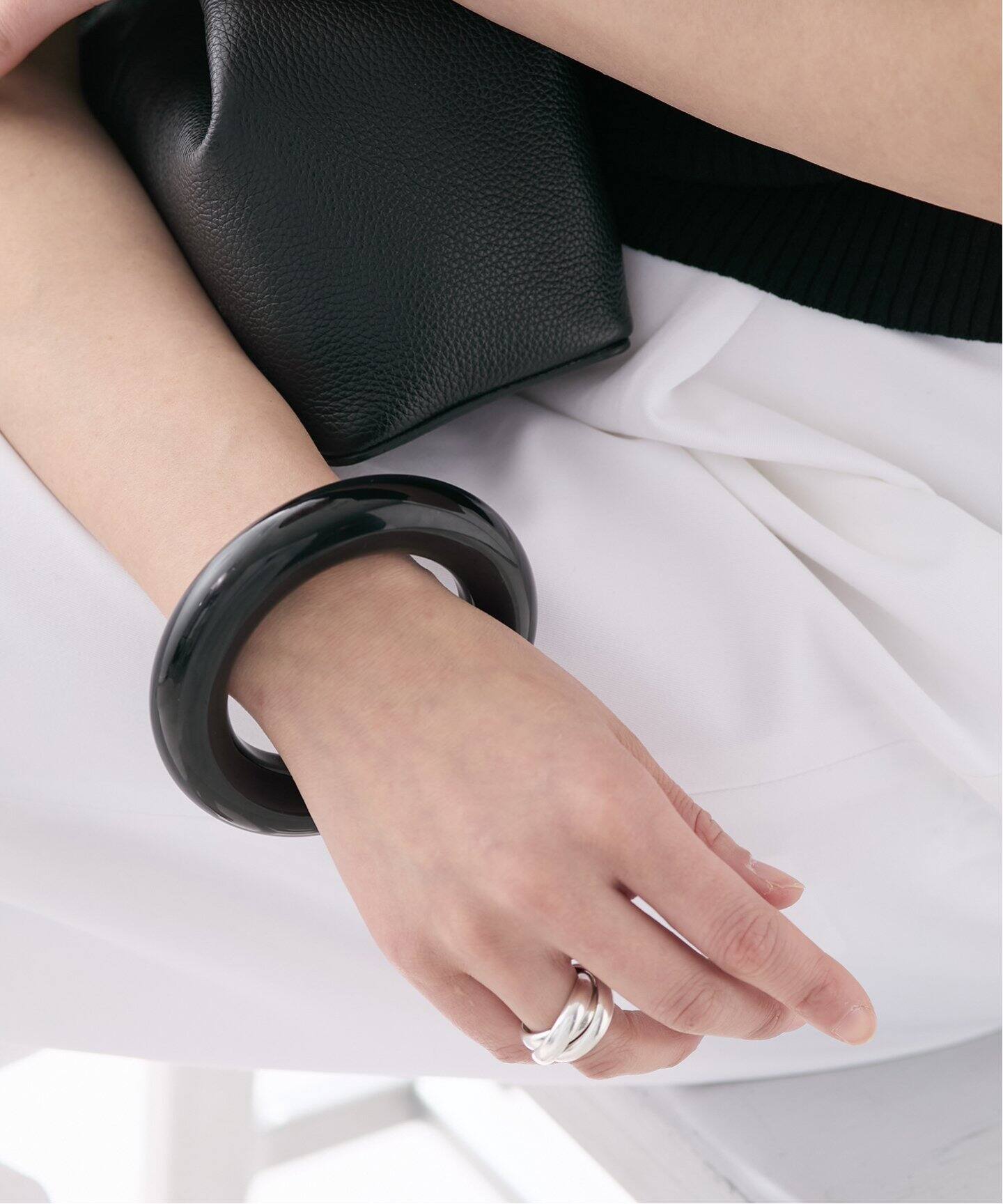 KENNETH JAY LANE（ケネス ジェイ レーン） Resin Bangle 