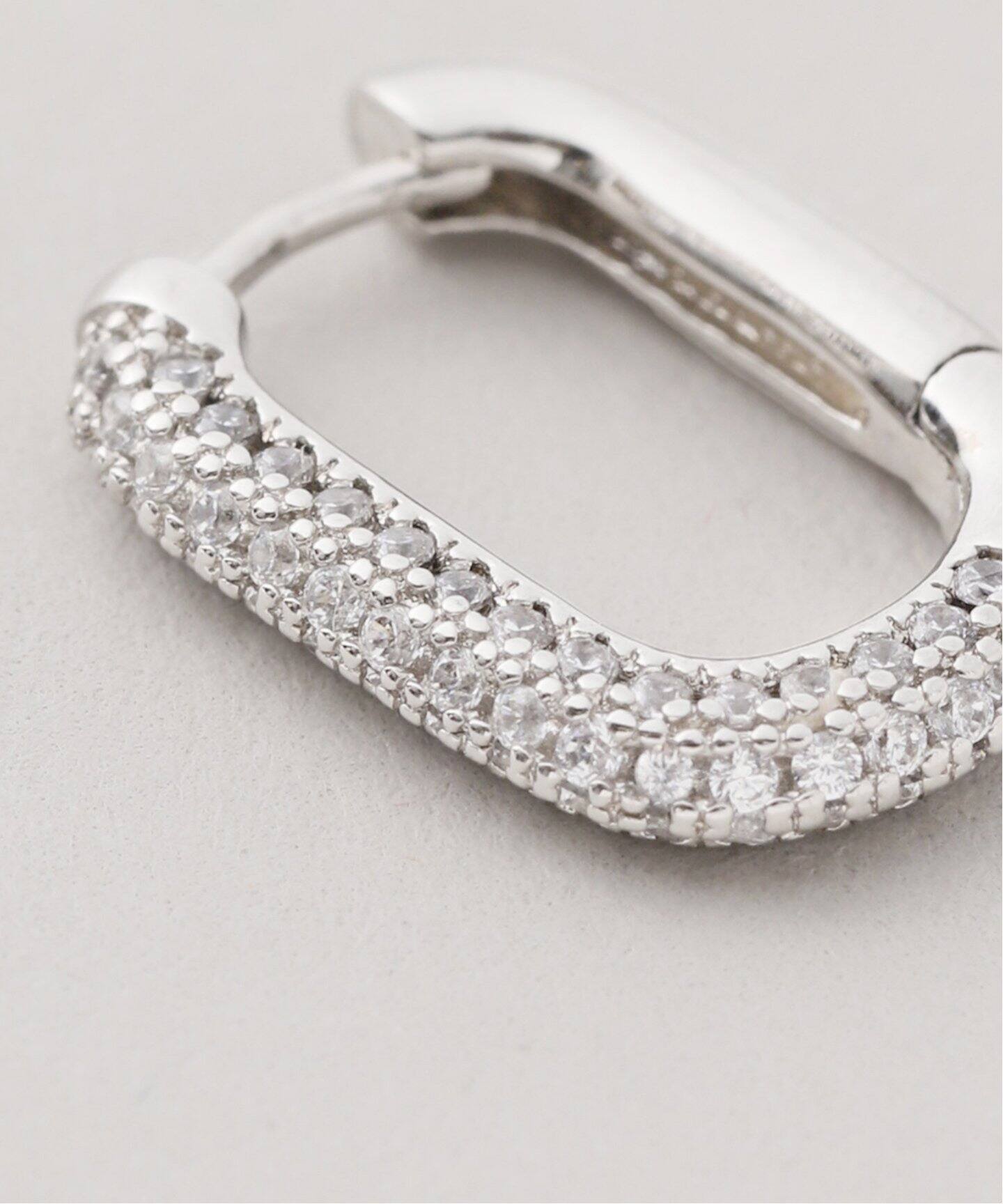 LUV AJ （ラヴエージェイ）THE PAVE CHAIN LINK HUGGIES（ピアス（両耳 