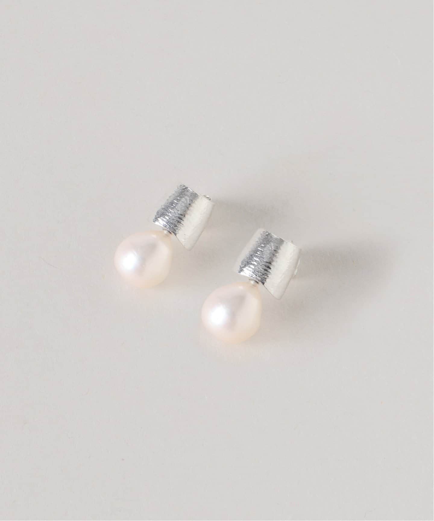 TARAKU タラクObscure Pearl ピアス TRK25SS-E003（ピアス（両耳