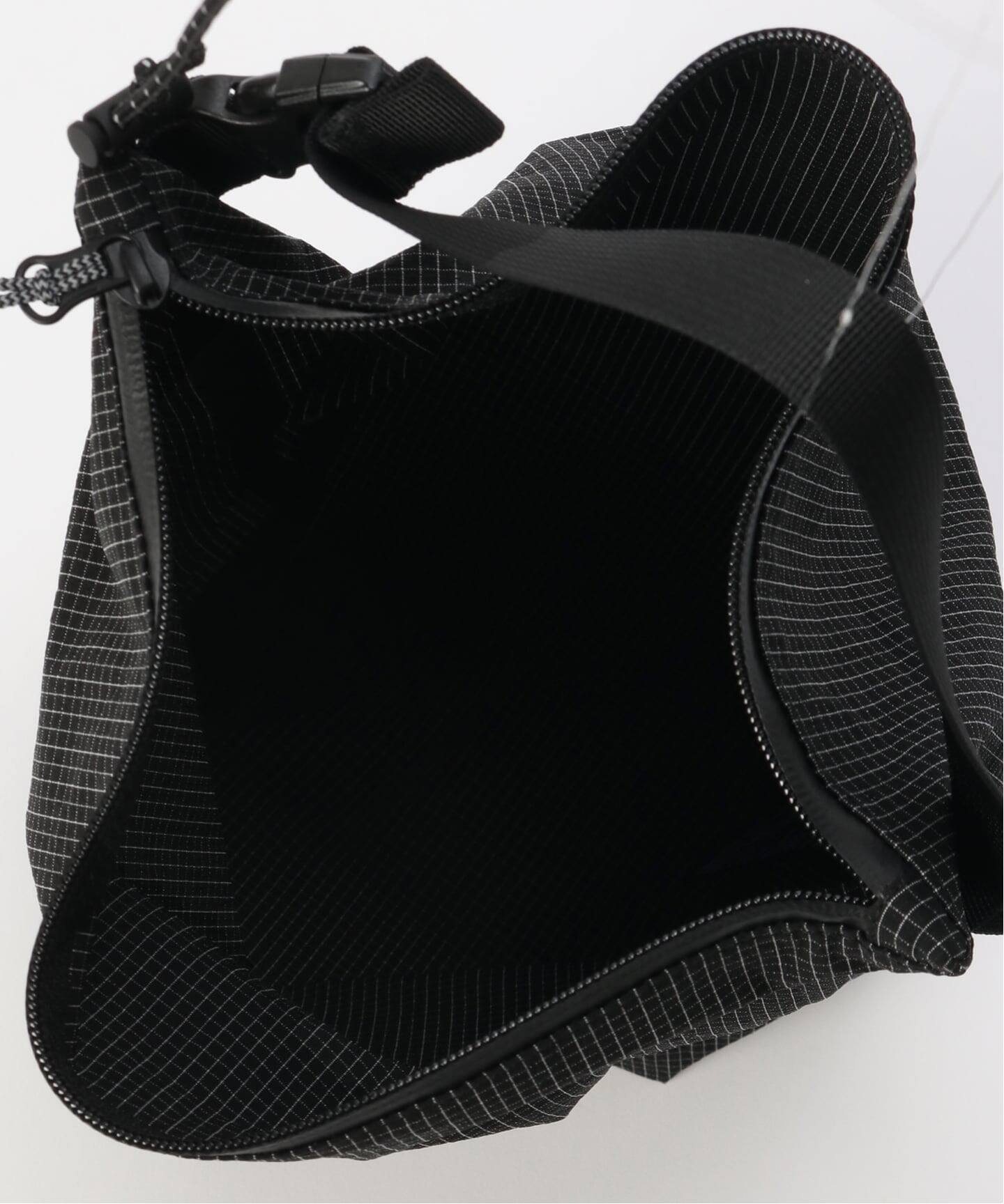 ROA Yuna Reinforced Crossbody Bag（ショルダーバッグ）｜BOICE FROM