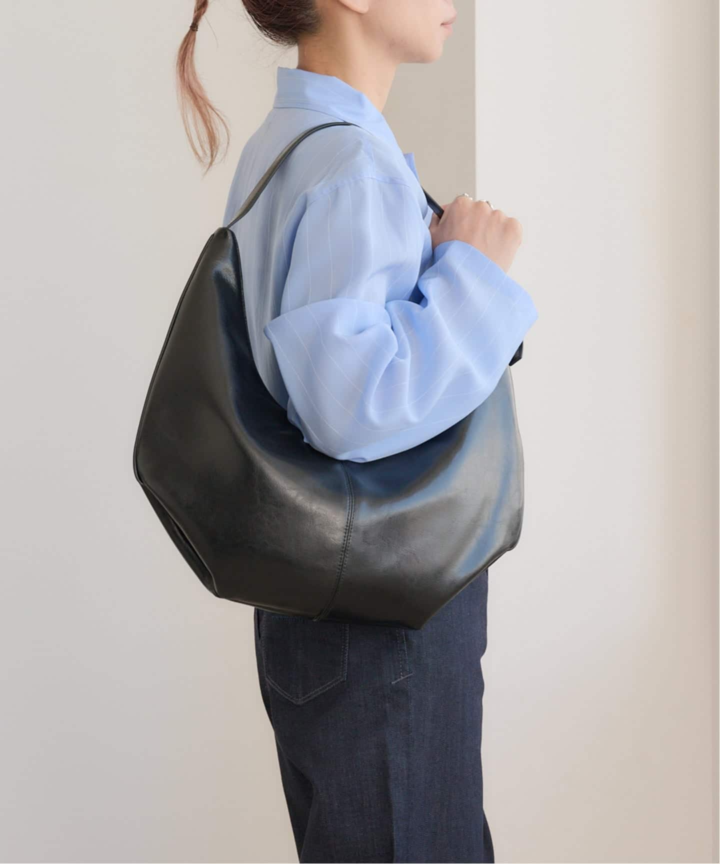 LUMEN MOSSY HOBO BAG LETHER BLACK（ショルダーバッグ）｜BOICE