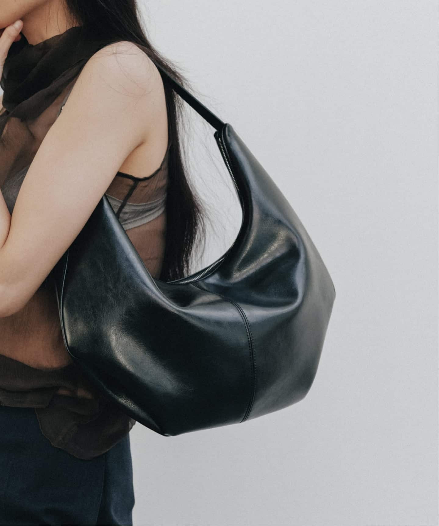 LUMEN MOSSY HOBO BAG LETHER BLACK（ショルダーバッグ）｜BOICE
