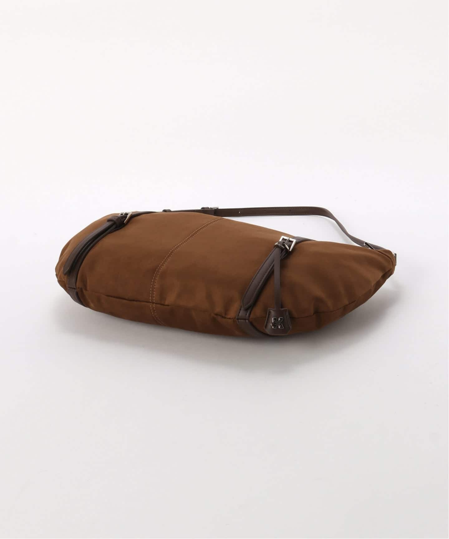 KnuthMarf suede moon bag（ショルダーバッグ）｜BOICE FROM BAYCREW'S