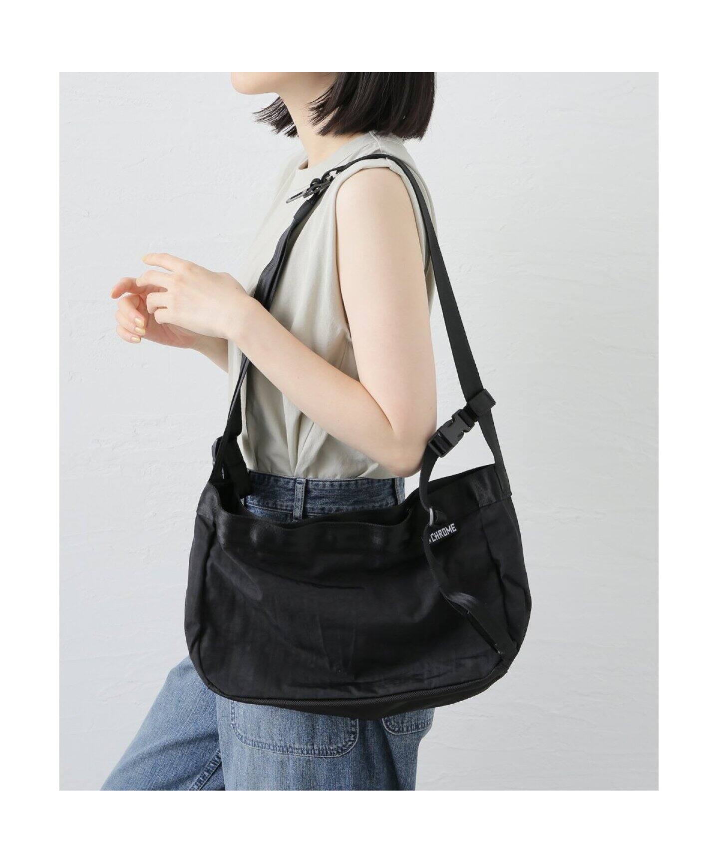 CHROME NEWSPAPER MESSENGER SM (耐水モデル）（ショルダー