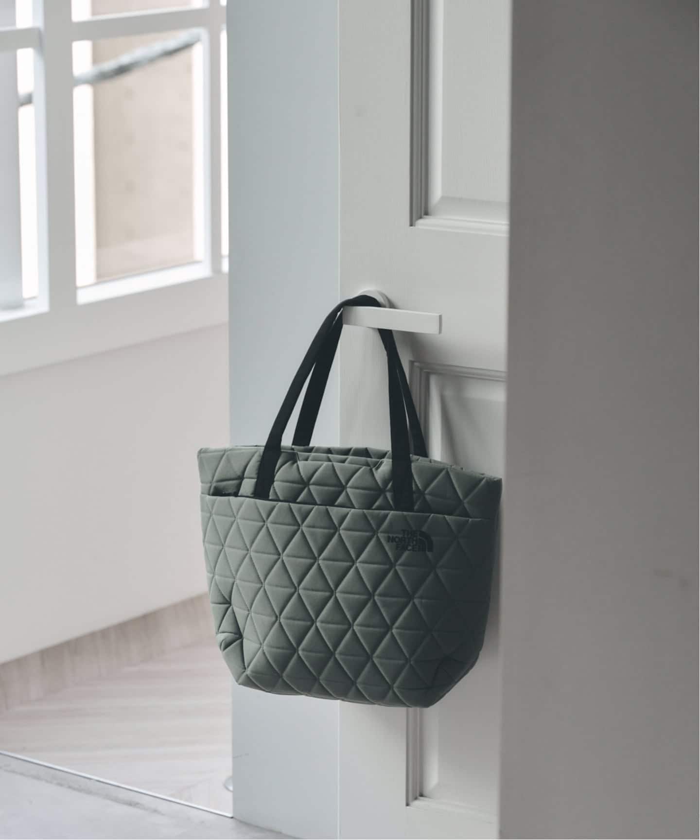 THE NORTH FACE Geoface Tote NM32352（トートバッグ）｜BOICE FROM