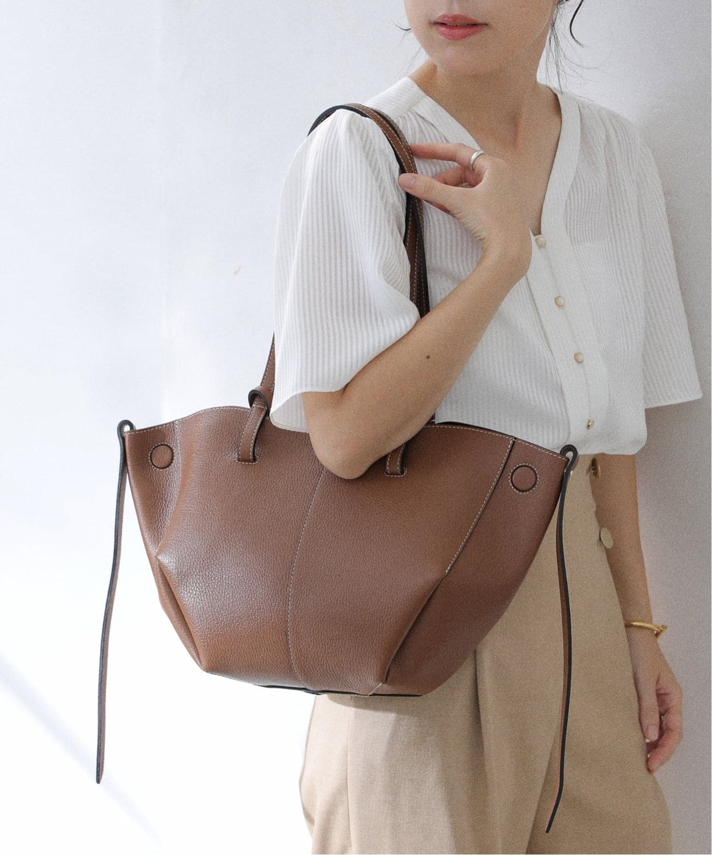 andrea　cardone ダークブラウン レザー トートバッグ La TOTALITE トートバッグ ANDREA CARDONE/アンドレア カルドネ