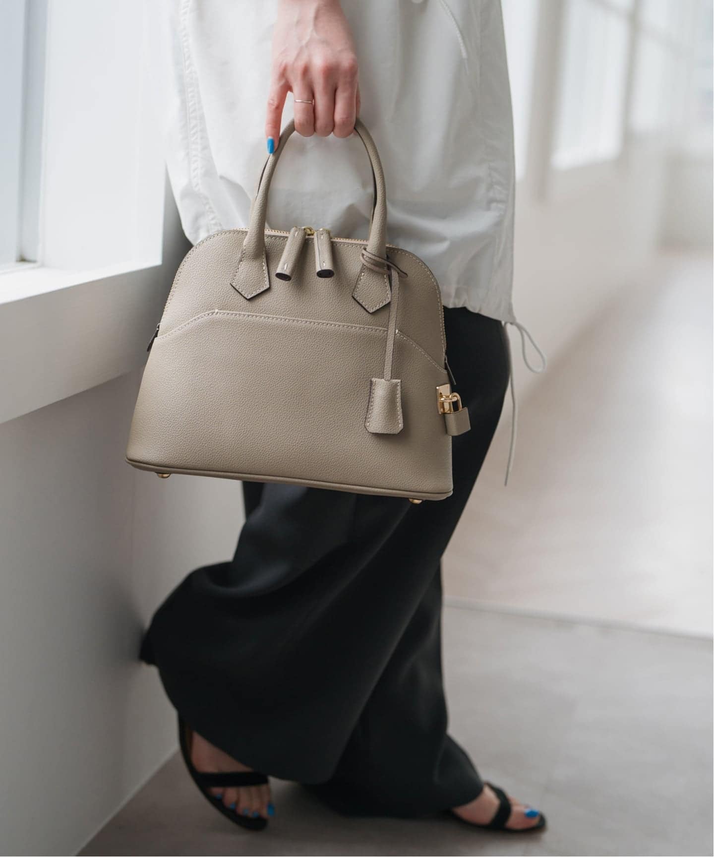 WEB限定/新色あり/追加5予約》mica della valle / ミカデラヴァッレ