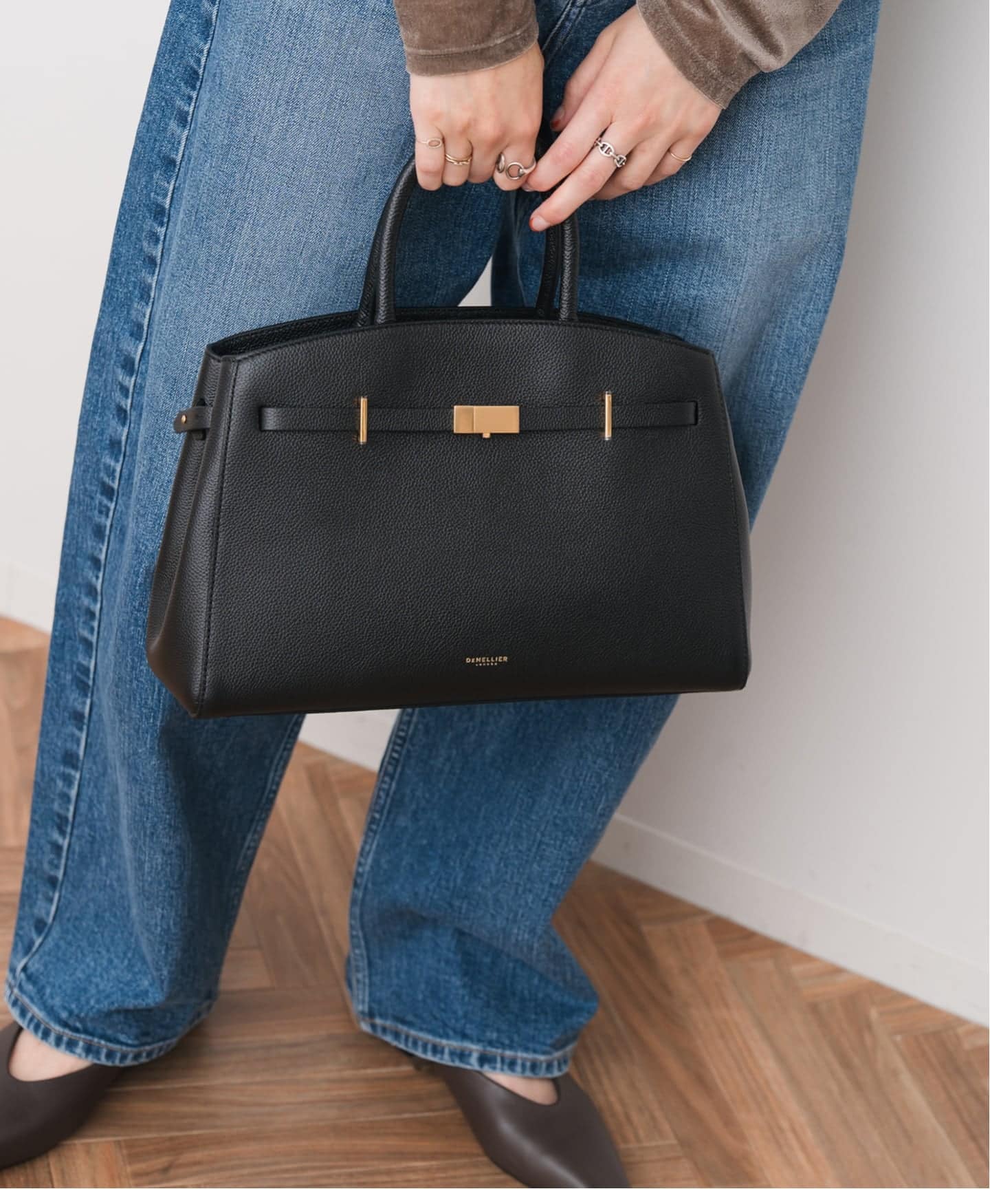 一部店舗+WEB限定》DEMELLIER/デメリエー The Midi Hudson（トート