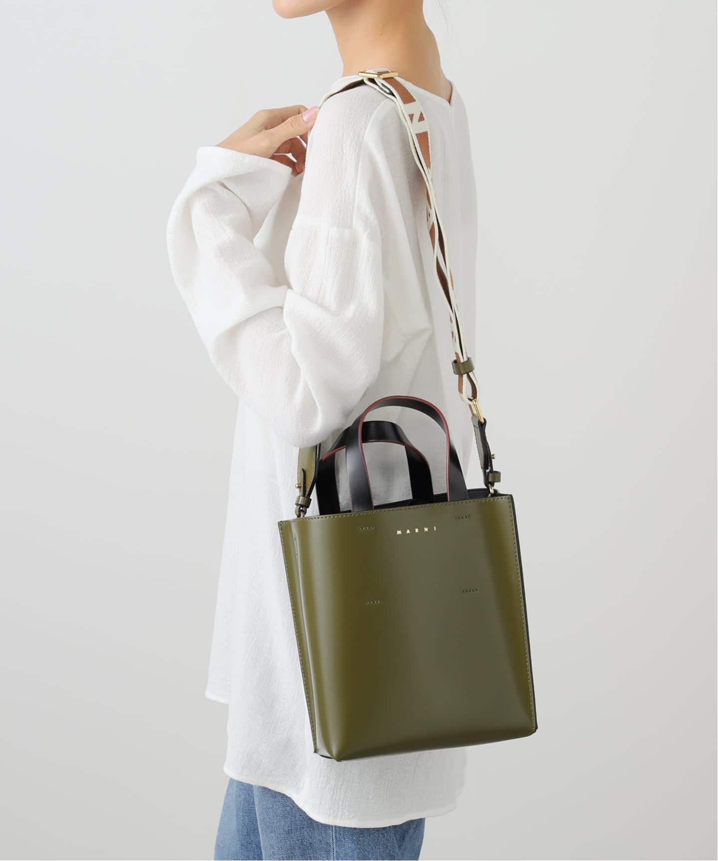 【関税込み】 ☆MARNI☆ MUSEO レザー ミニ ショルダーバッグ ☆送料関税込☆MARNI マルニ MUSEO MINI ショルダーバッグ