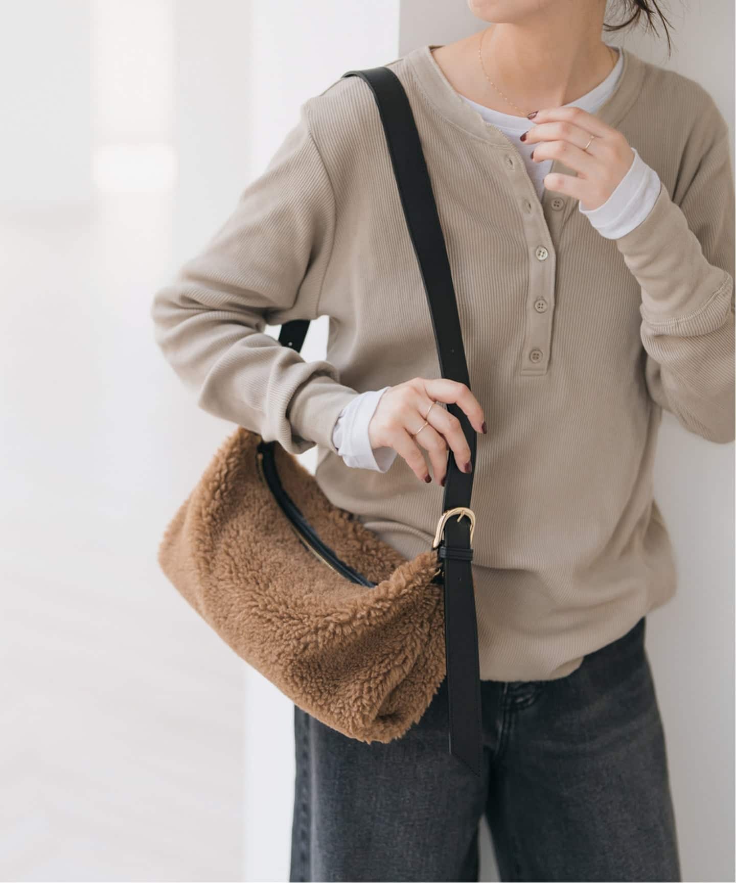 VIOLAd'ORO / ヴィオラドーロ ボアショルダーバッグ（ショルダー