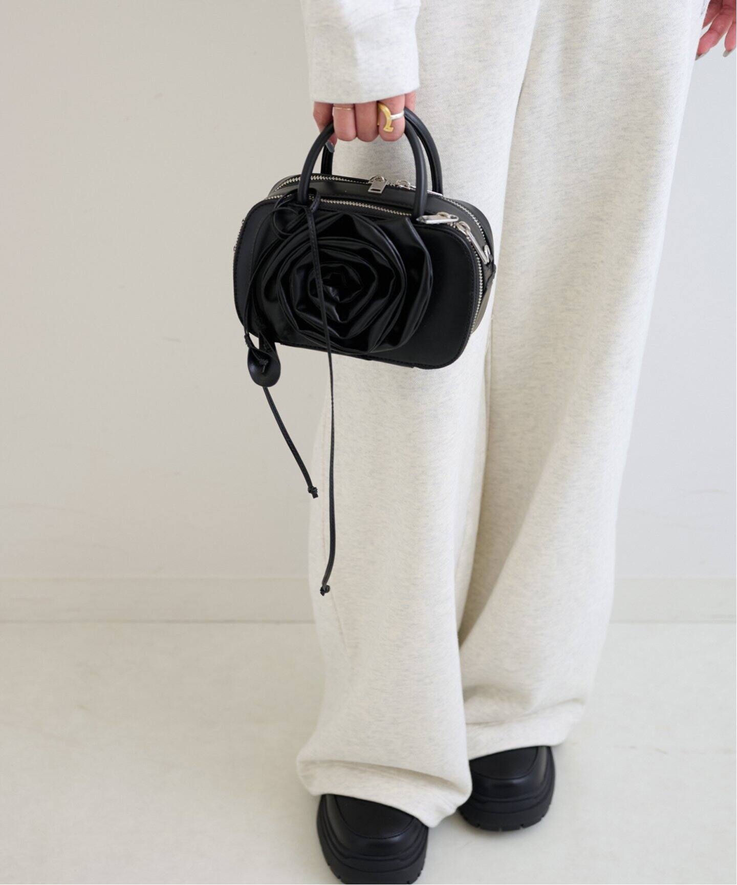 STAND OIL/スタンドオイル】 ROSE STEREO BAG（ハンドバッグ）｜U by 